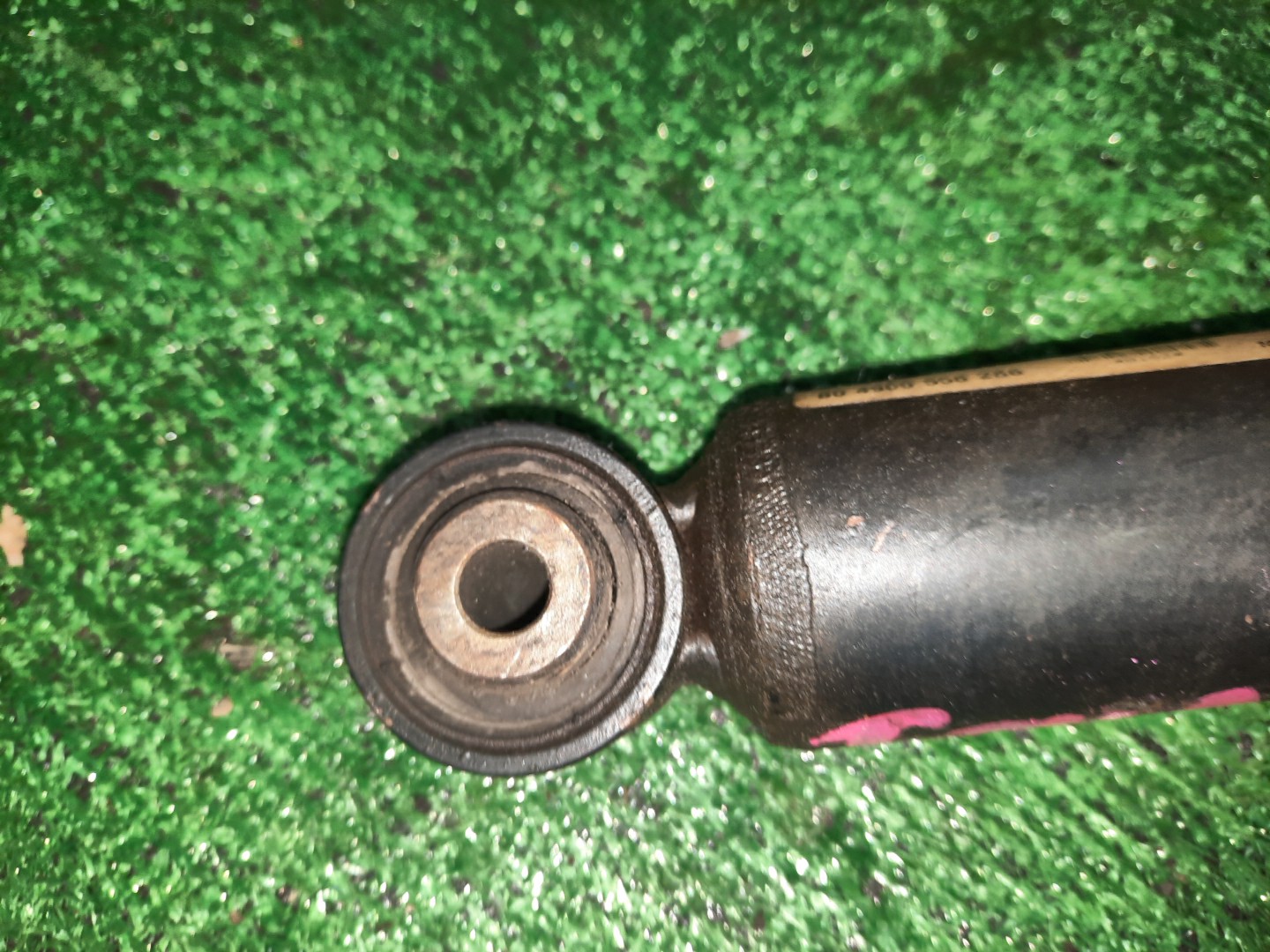 Стойка левая задняя VOLKSWAGEN TOUAREG 7LA AXQ 7L6512021TDTDE 4 ракурс