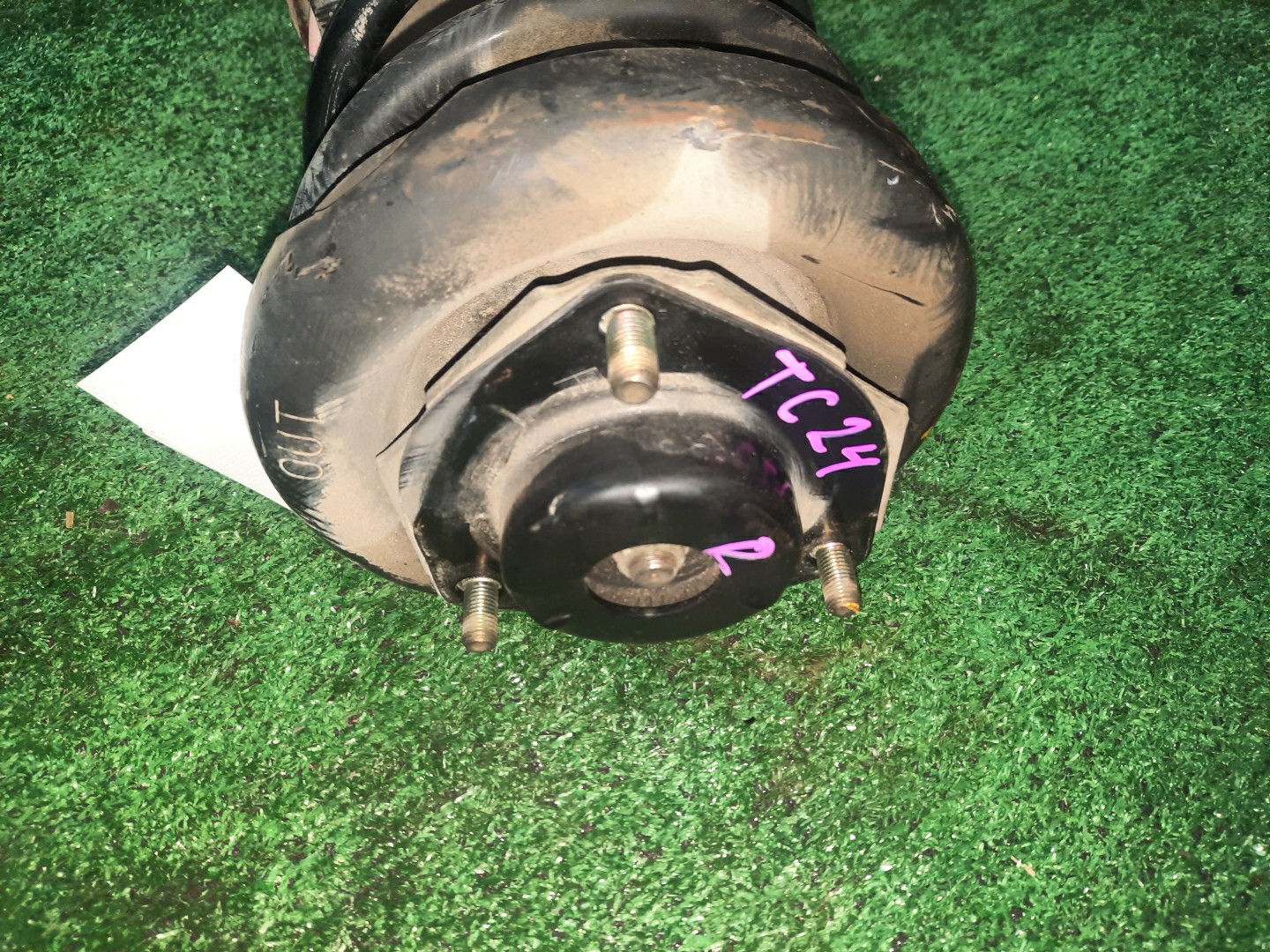 Стойка правая передняя NISSAN SERENA TNC24, TC24, RC24, PC24, PNC24, VC24, VNC24 QR20DE, QR25DE, SR20DE, YD25DDTI 2 ракурс