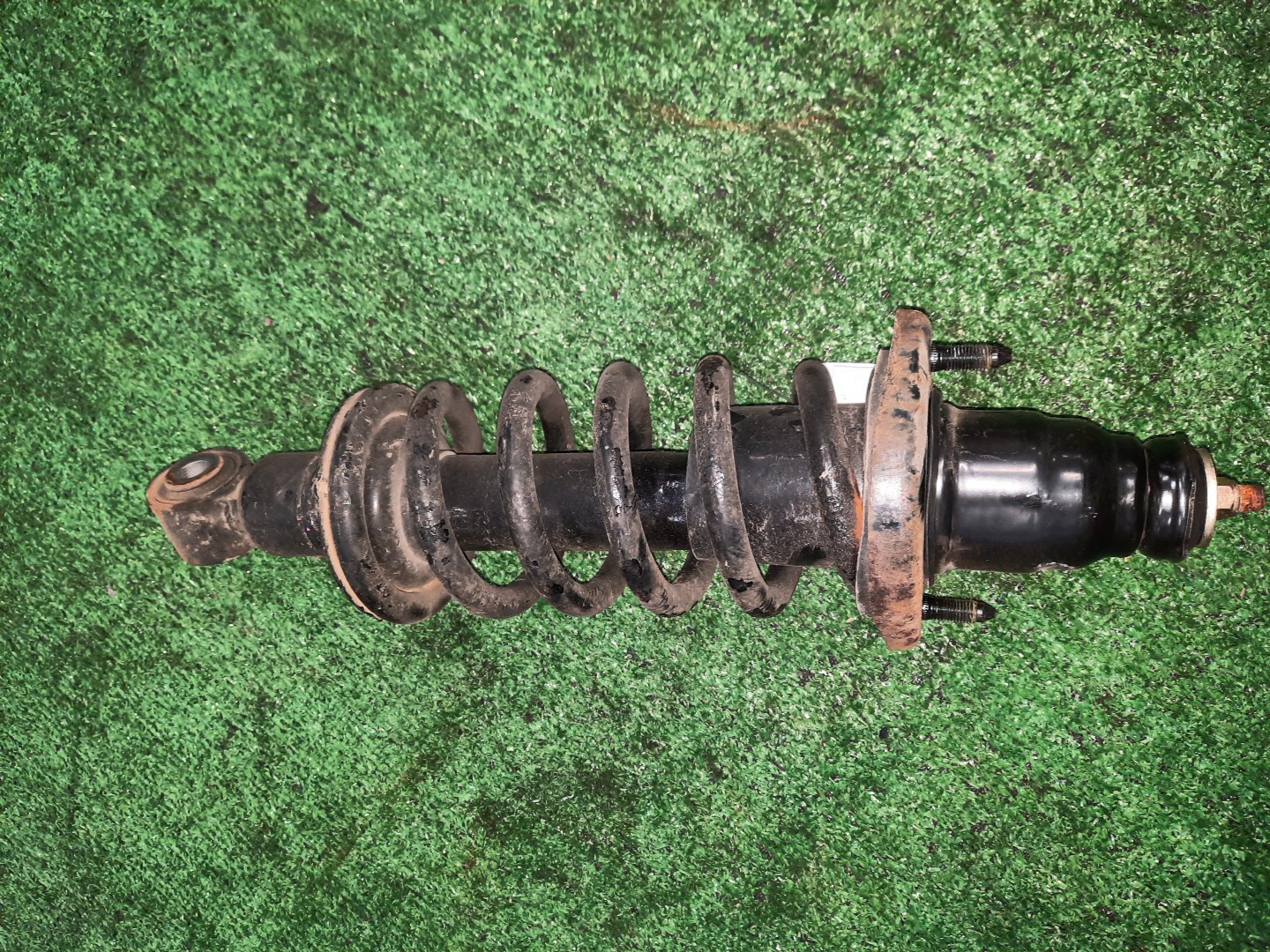 Стойка правая задняя HONDA STREAM RN2, RN1, RN3, RN4, RN5 D17A, K20A, K20B 1 ракурс