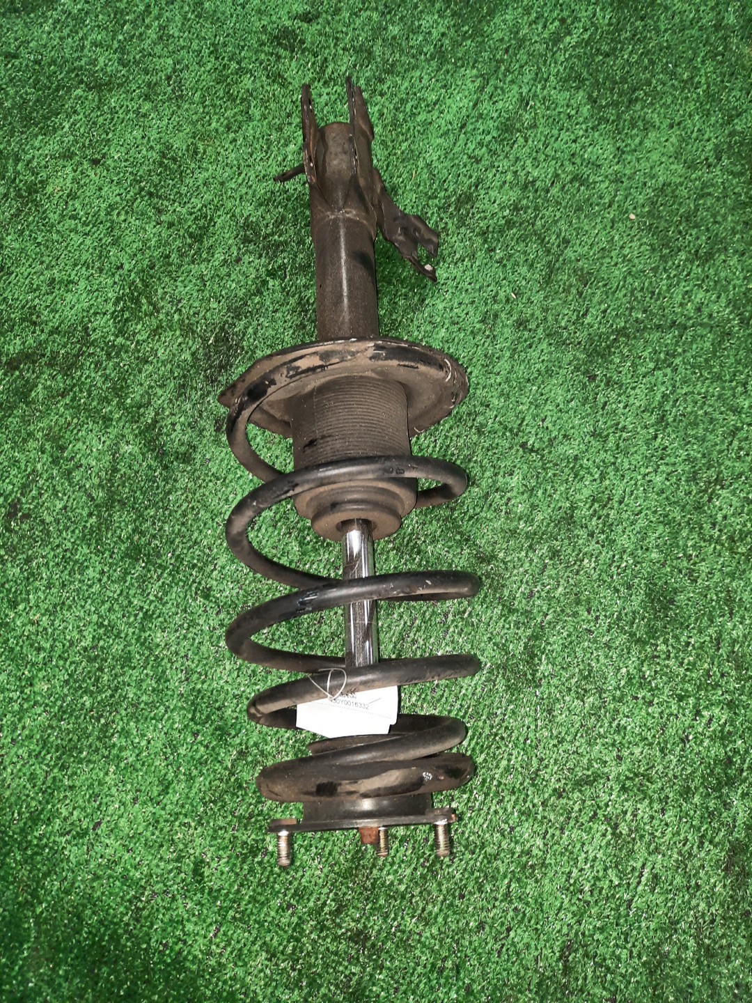 Стойка левая передняя NISSAN AD, SUNNY, WINGROAD, BLUEBIRD SYLPHY Y11, VFY11, VY11, B15, FB15, QB15, WFY11, G10, QG10, FG10, TG10 QG13DE, QG15DE, YD22DD, QG18DE, QG18DD, QR20DE, SR20VE, QR20DD 1 ракурс