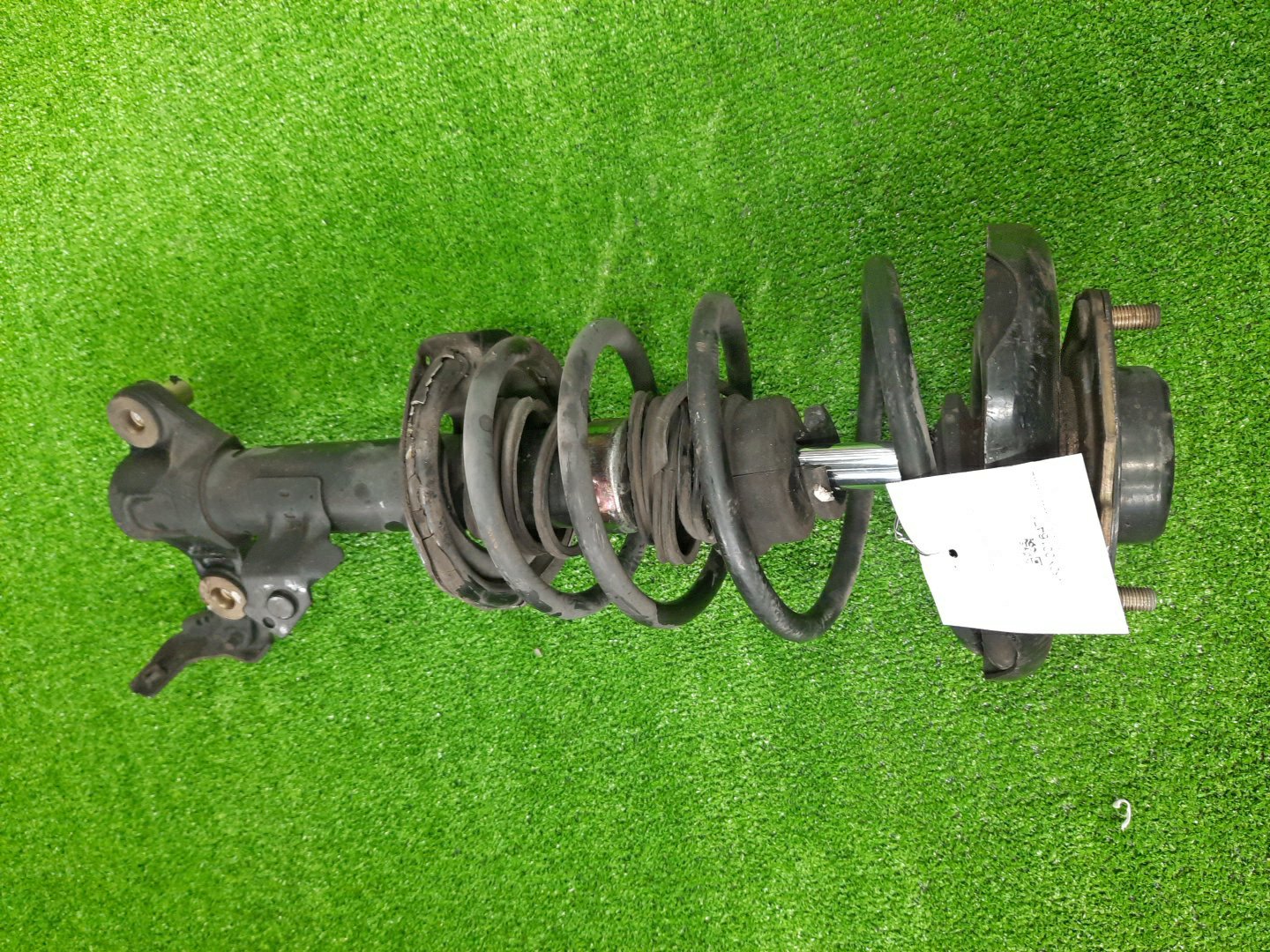 Стойка левая передняя NISSAN PRIMERA P12, QP12, TP12, HP12, RP12, WTP12, WHP12, WRP12 QR20DE, QG18DE, SR20VE, QR25DD 1 ракурс