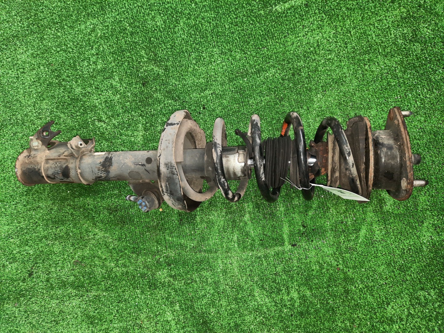 Стойка левая передняя HONDA CROSSROAD RT2, RT1, RT3, RT4 R18A 1 ракурс
