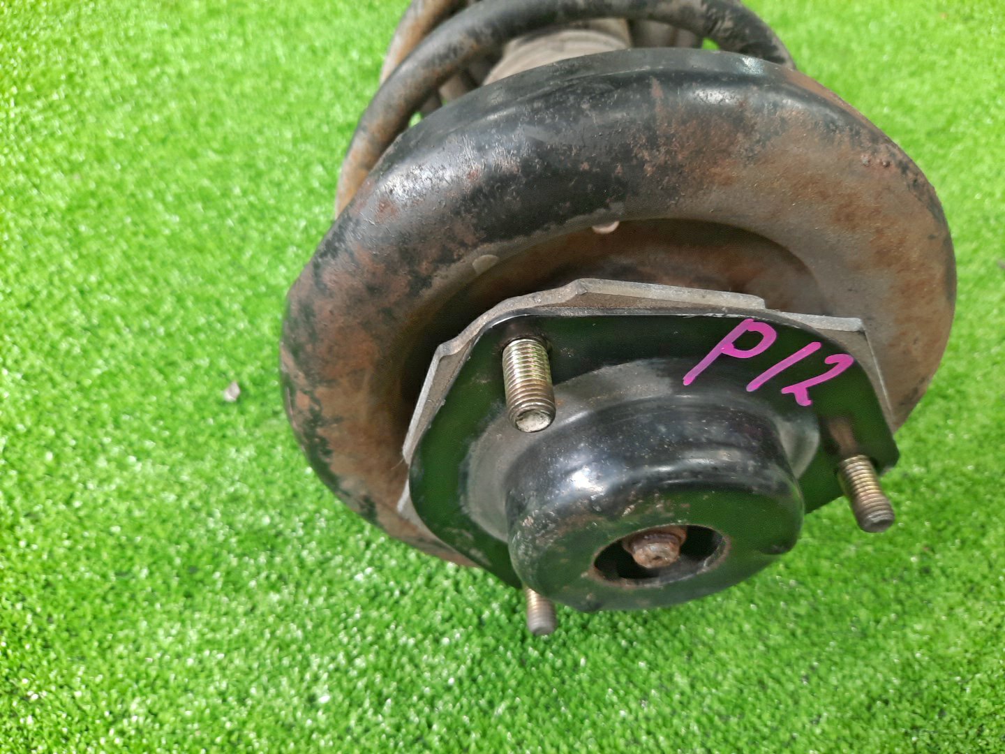 Стойка левая передняя NISSAN PRIMERA P12, QP12, TP12, HP12, RP12, WTP12, WHP12, WRP12 QR20DE, QG18DE, SR20VE, QR25DD 2 ракурс