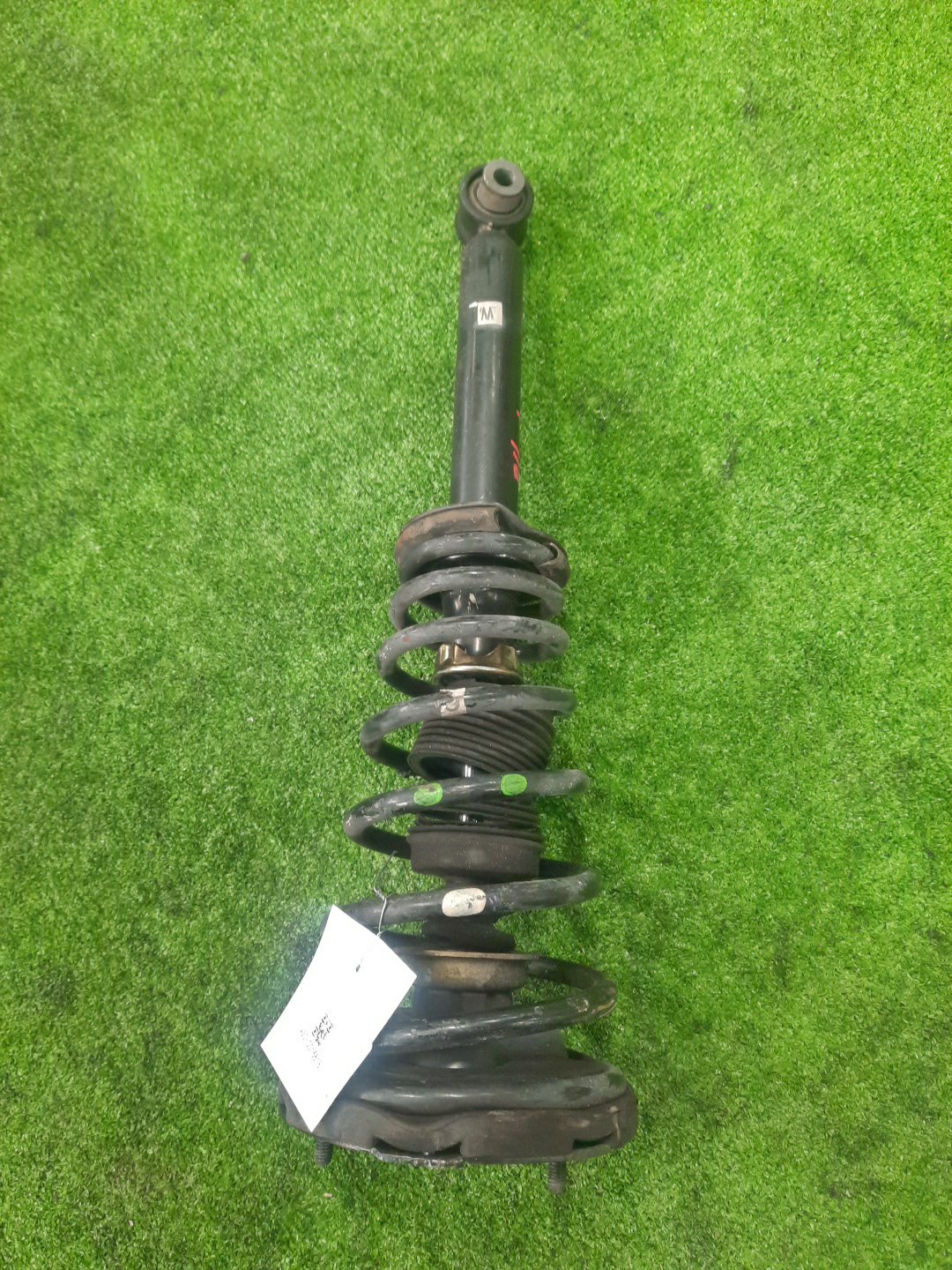 Стойка левая передняя NISSAN BLUEBIRD, PRIMERA QU14, HU14, EU14, P11, WP11, QP11, WQP11, WHP11 QG18DE, QG18DD, SR20DE, SR20VE, SR18DE 1 ракурс