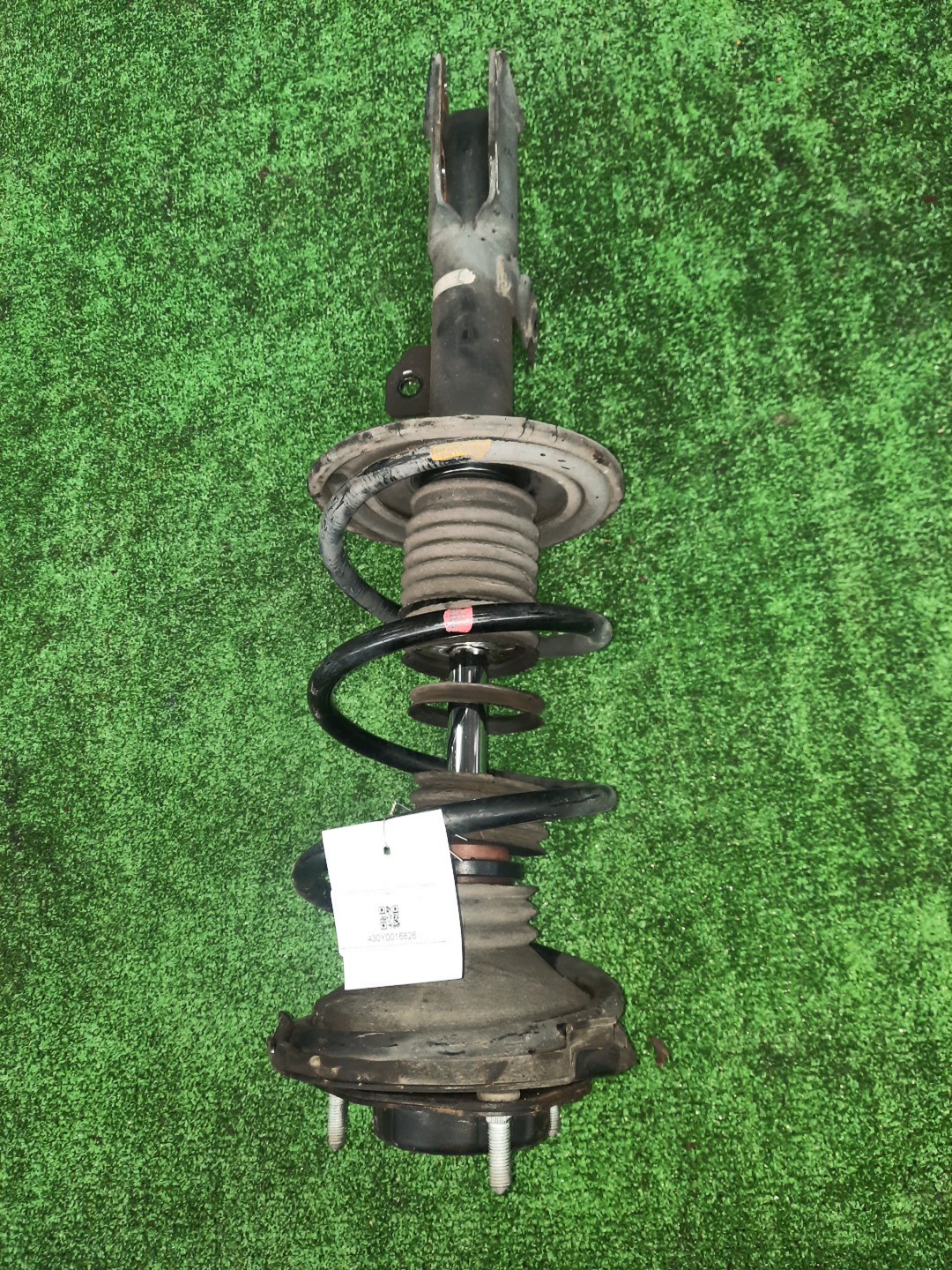 Стойка левая передняя TOYOTA NOAH, VOXY, IPSUM AZR60G, ACM21W 1AZ-FSE, 2AZ-FE 1 ракурс