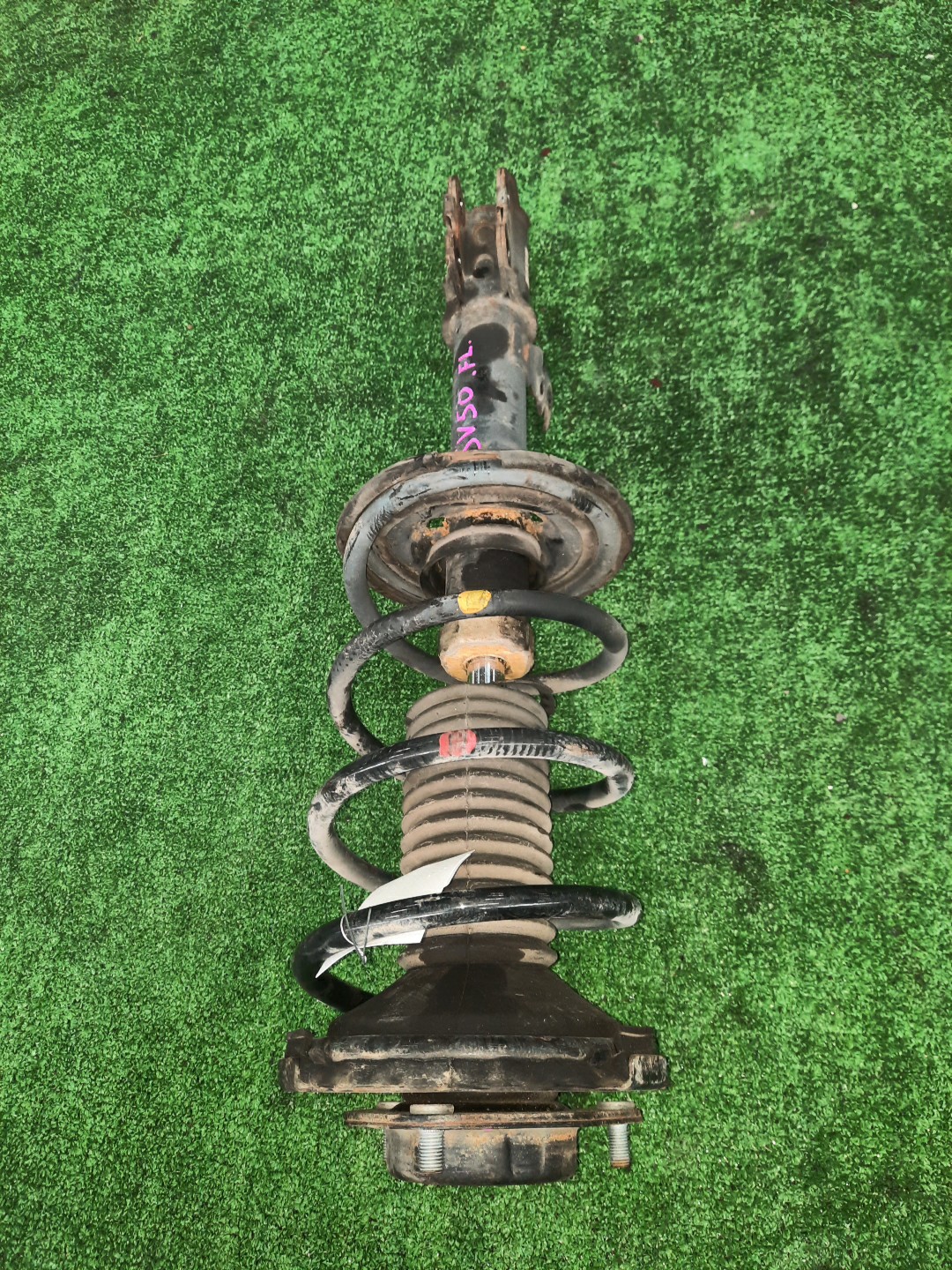Стойка левая передняя TOYOTA VISTA, VISTA ARDEO ZZV50, AZV50, SV50, ZZV50G, SV50G, AZV50G 1ZZ-FE, 1AZ-FSE, 3S-FSE 1 ракурс