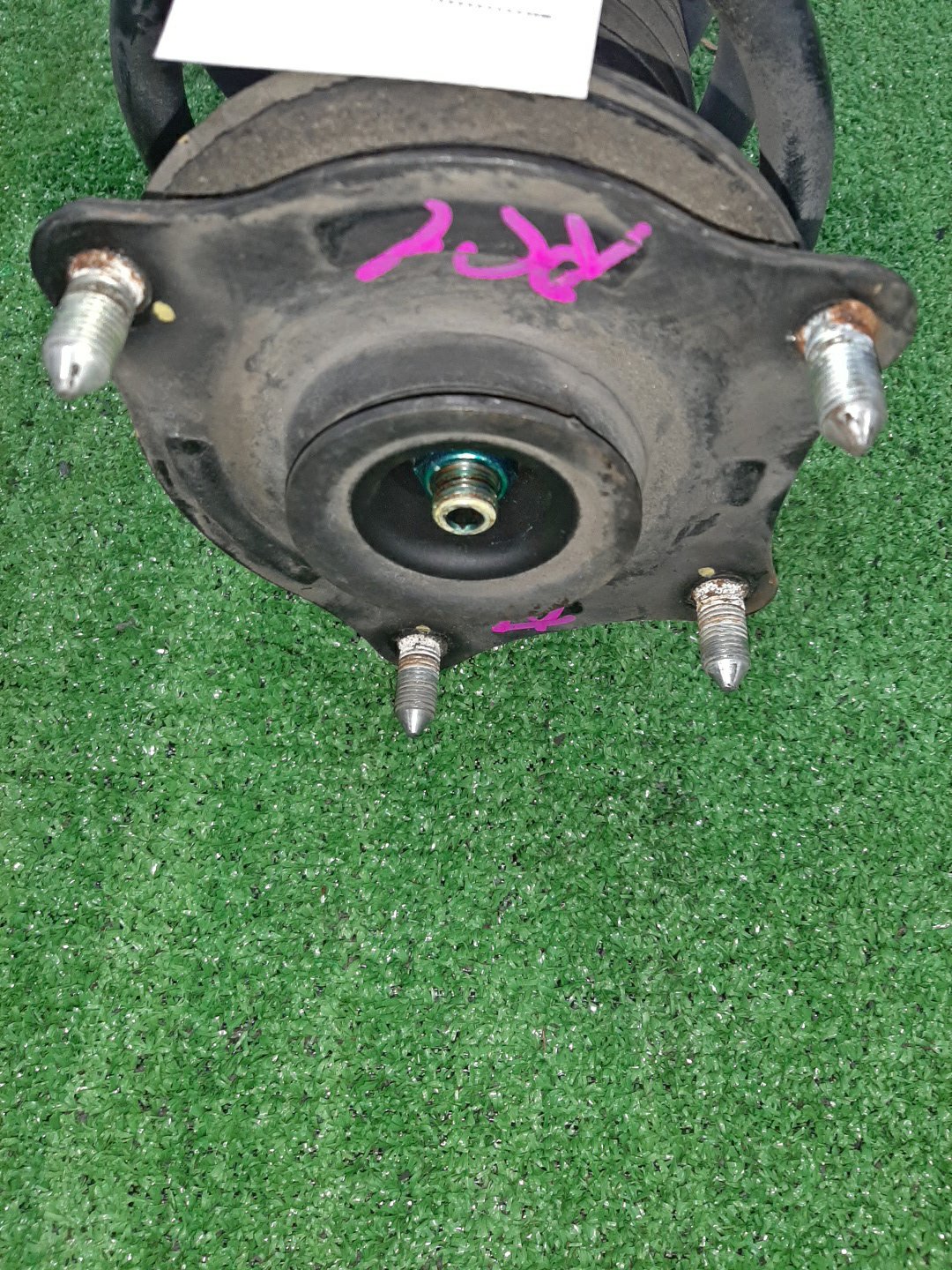 Стойка правая передняя HONDA ODYSSEY RC1 K24W 2 ракурс