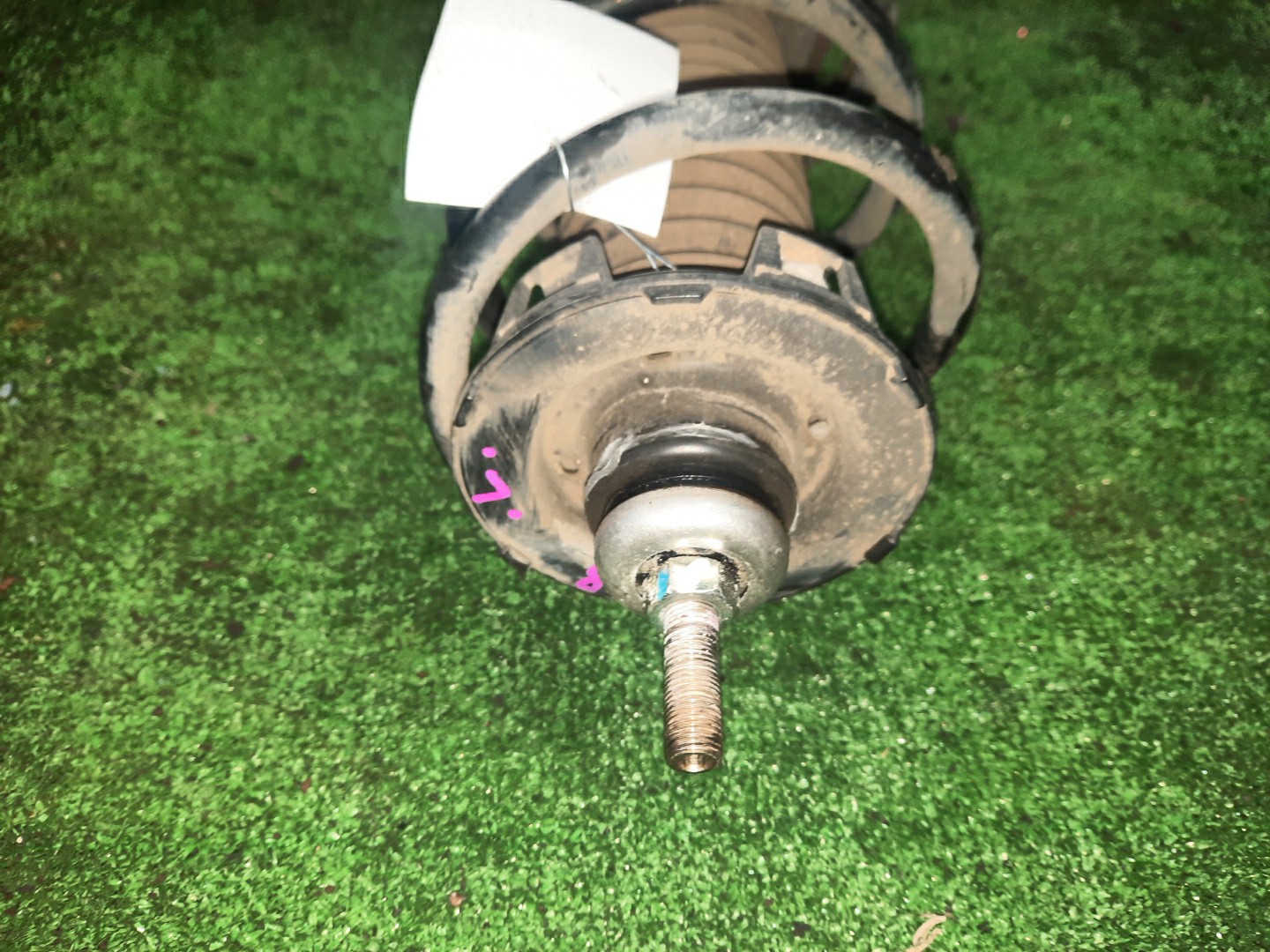 Стойка левая передняя HONDA FIT ARIA GD6, GD8 L13A, L15A 2 ракурс