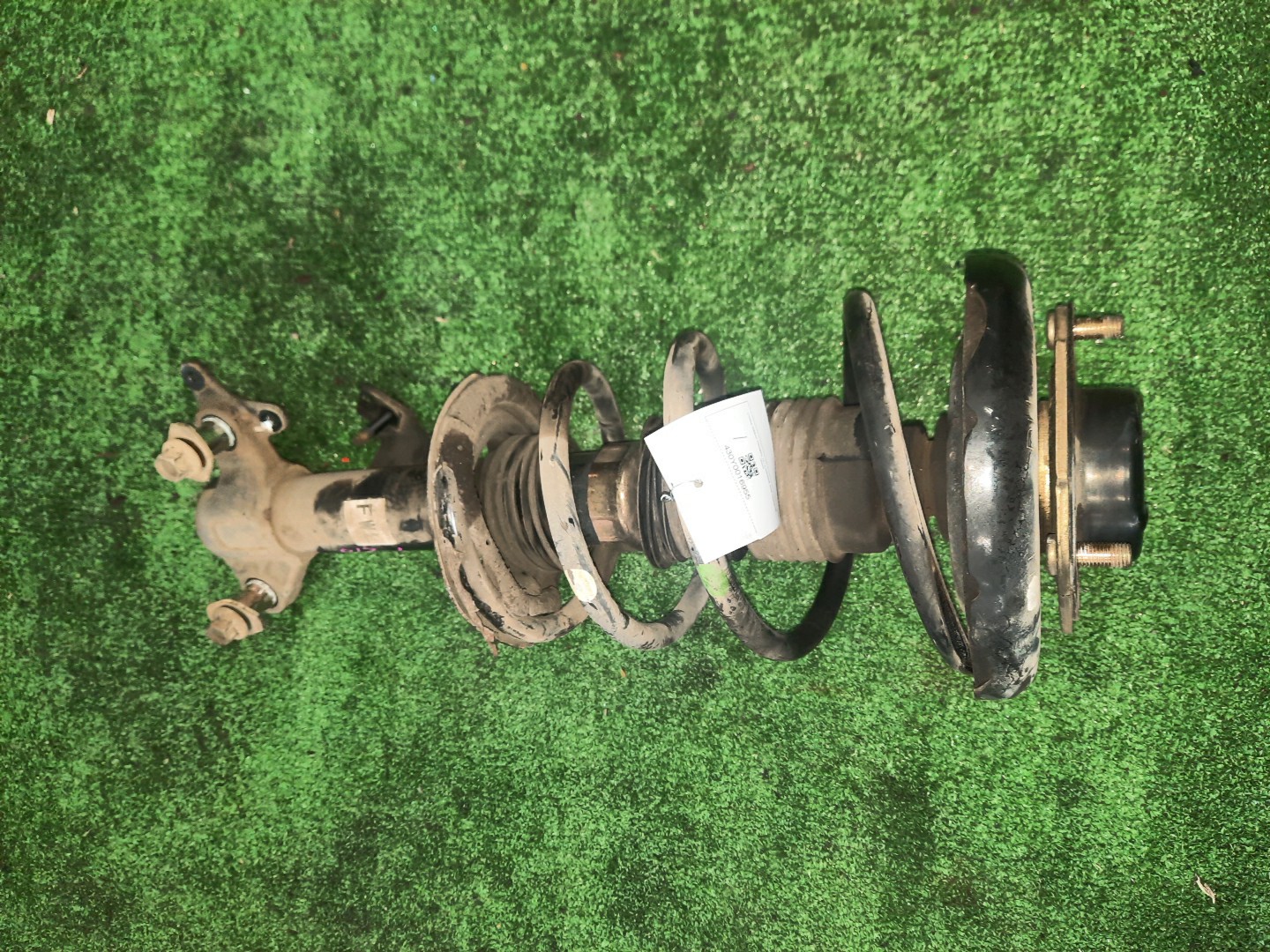 Стойка левая передняя NISSAN PRIMERA P12, QP12, TP12, HP12, RP12, WTP12, WHP12, WRP12 QR20DE, QG18DE, SR20VE, QR25DD 1 ракурс