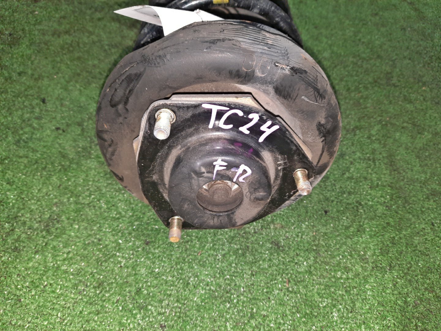 Стойка левая передняя NISSAN SERENA TNC24, TC24, RC24, PC24, PNC24, VC24, VNC24 QR20DE, QR25DE, SR20DE, YD25DDTI 2 ракурс