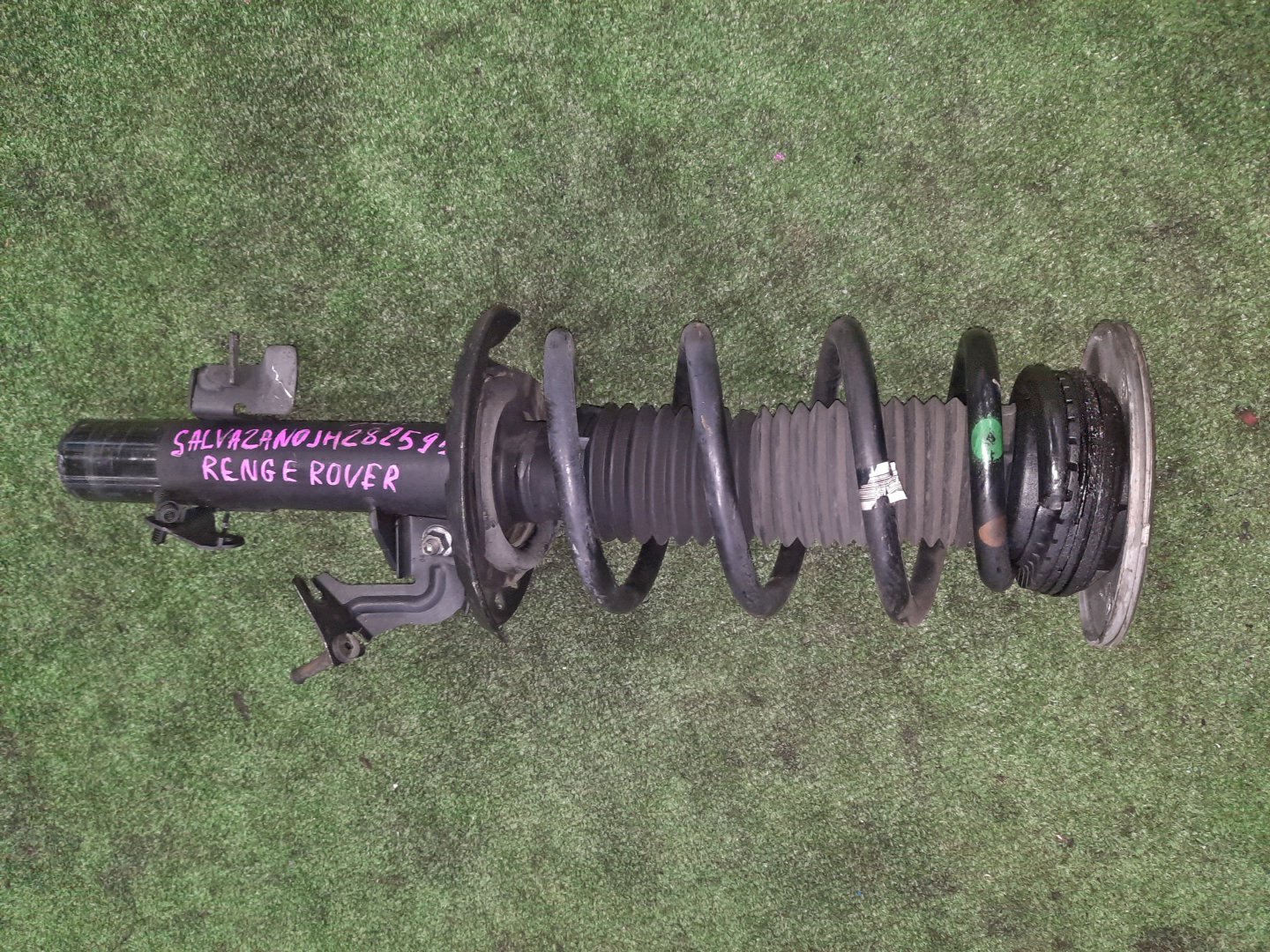 Стойка левая передняя LAND ROVER RANGE ROVER EVOQUE L538 204DTD GJ32-18K001-GA 1 ракурс
