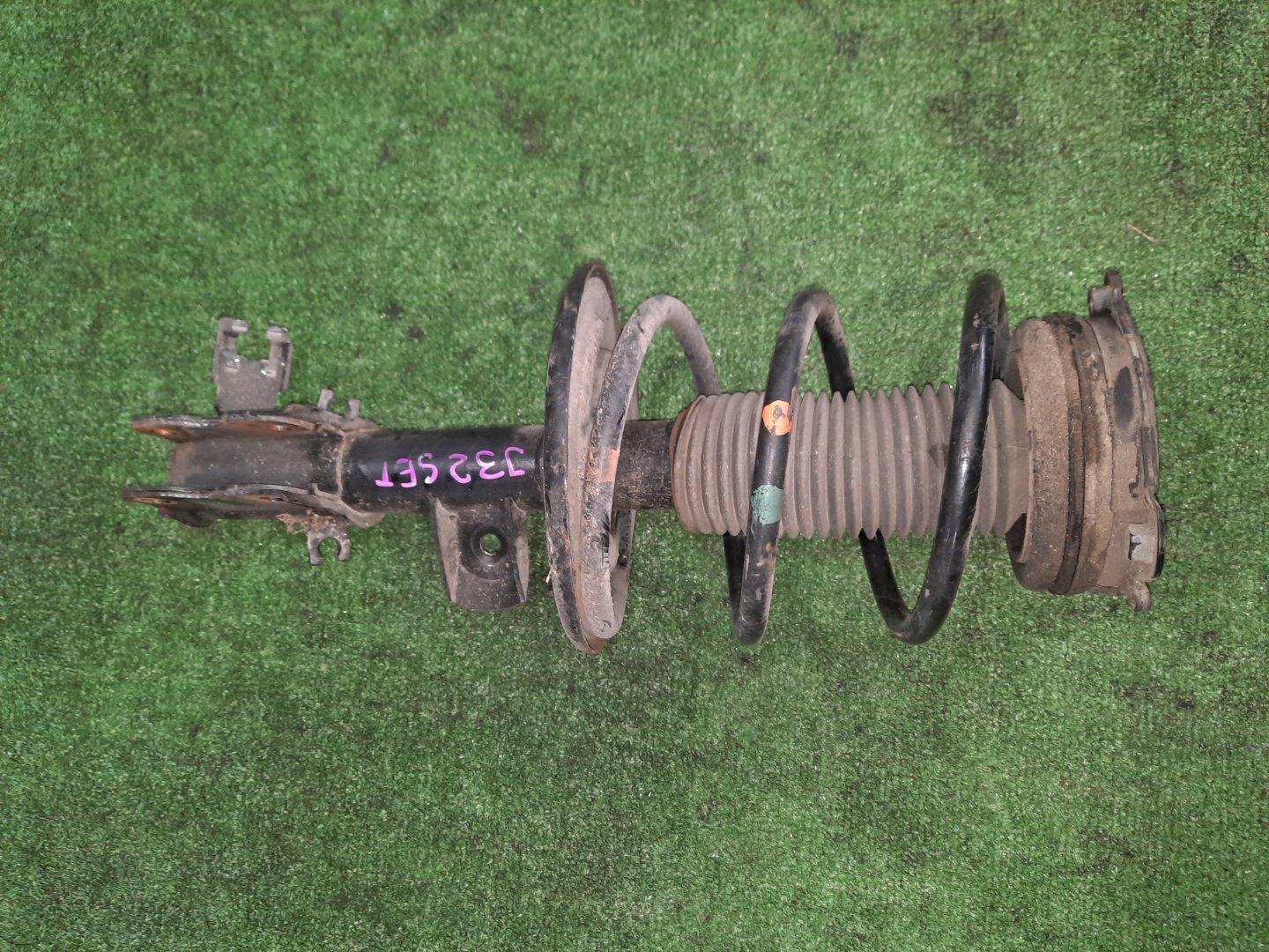 Стойка левая передняя NISSAN TEANA TNJ32, PJ32, J32 QR25DE, VQ35DE, VQ25DE 1 ракурс