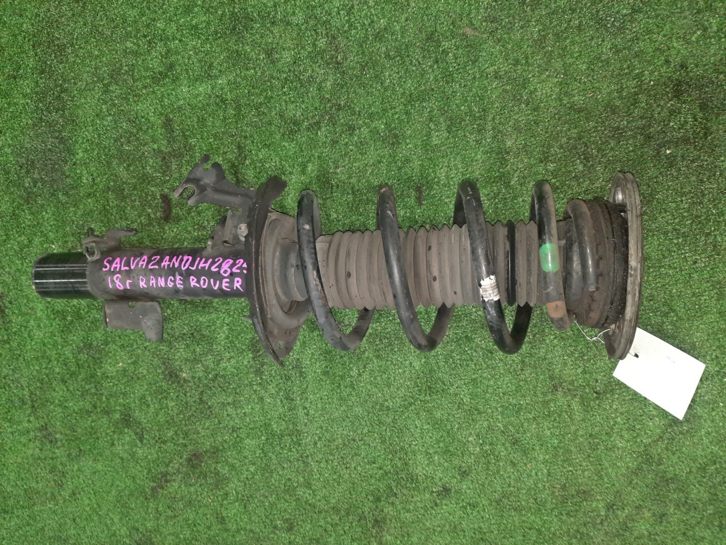 Стойка правая передняя LAND ROVER RANGE ROVER EVOQUE L538 204DTD GJ32-18045-GA 1 ракурс