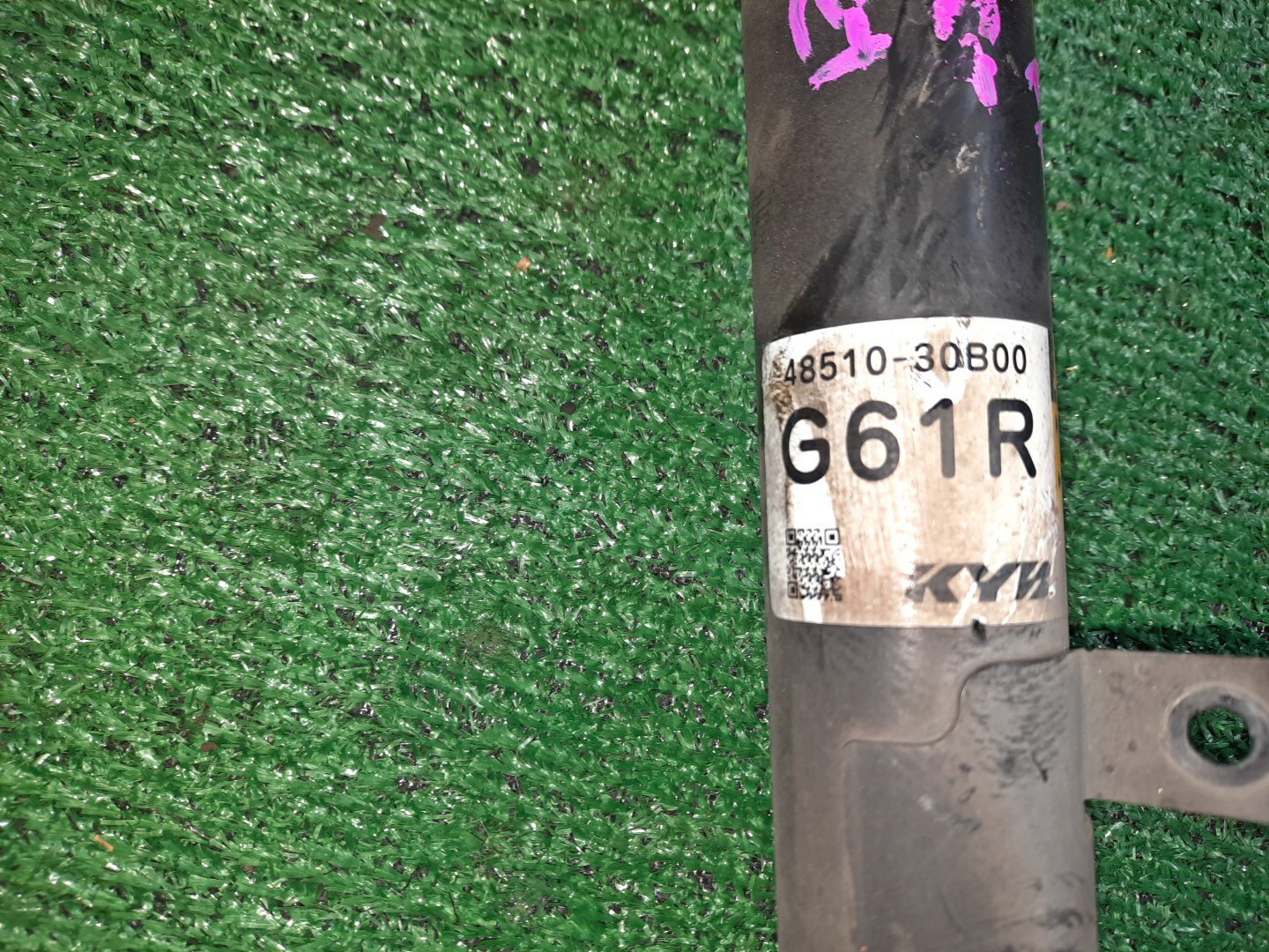 Стойка правая передняя LEXUS GS250 GRL11 4GR-FSE 3 ракурс