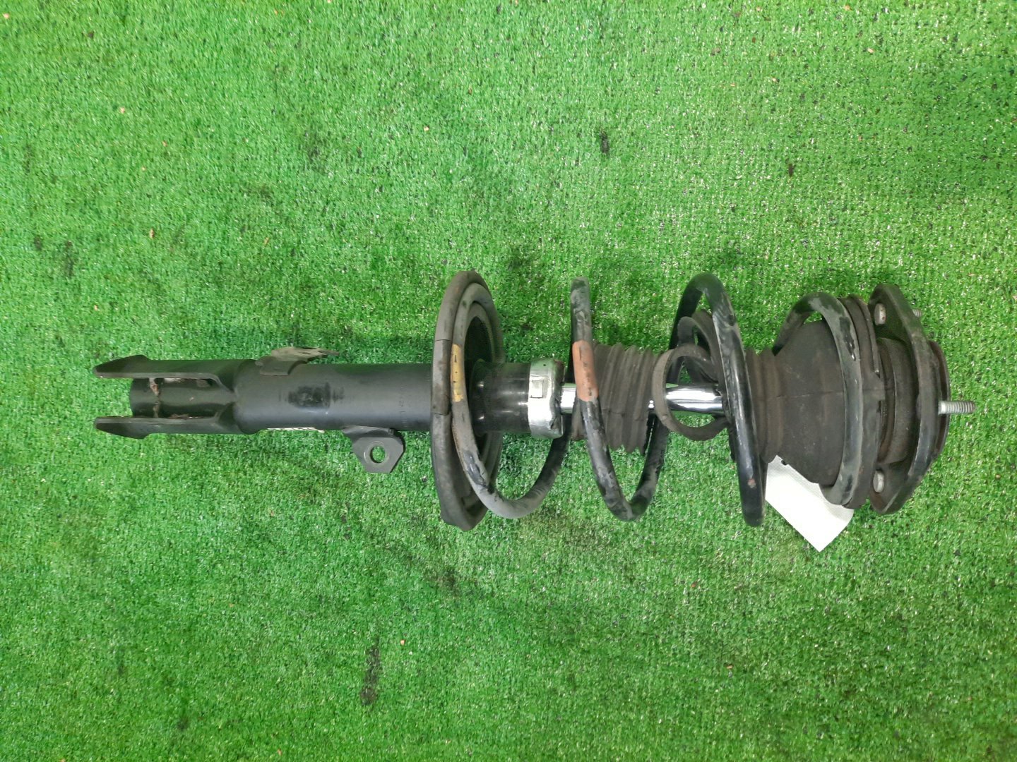 Стойка левая передняя TOYOTA PREMIO, COROLLA SPACIO, WISH, ALLION, COROLLA FIELDER, ALLEX, COROLLA RUNX, WILL VS, COROLLA AXIO, COROLLA ZRT265, ZZT240, NZT240, ZRT260, ZZT245, NZT260, ZRT261, NZE121N, ZZE122N, ZZE124N, ZNE10, ZNE14, ZNE10G, ZNE14G, Стойка левая передняя TOYOTA PREMIO, COROLLA SPACIO, WISH, ALLION, COROLLA FIELDER, ALLEX, COROLLA RUNX, WILL VS, COROLLA AXIO, COROLLA ZRT265, ZZT240, NZT240, ZRT260, ZZT245, NZT260, ZRT261, NZE121N, ZZE122N, ZZE124N, ZNE10, ZNE14, ZNE10G, ZNE14G,
