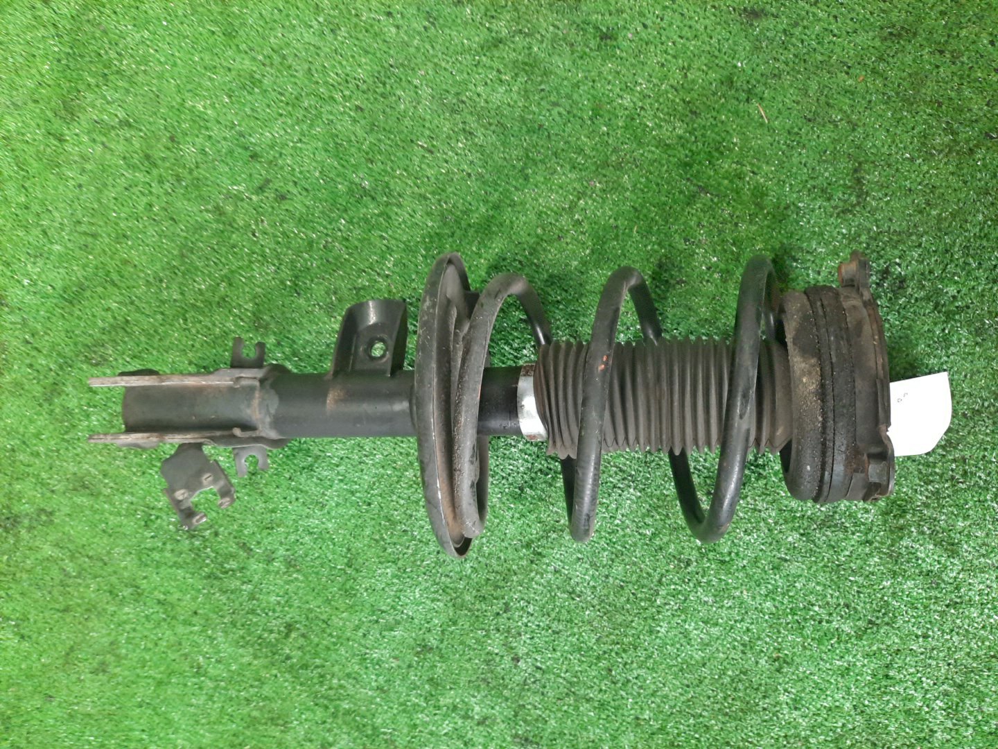 Стойка правая передняя NISSAN TEANA TNJ32, PJ32, J32 QR25DE, VQ35DE, VQ25DE 1 ракурс