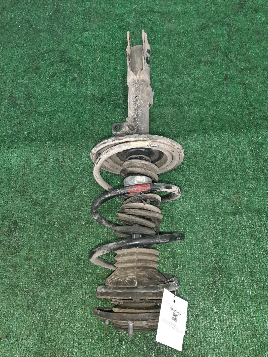 Стойка левая передняя TOYOTA COROLLA, PREMIO, COROLLA SPACIO, WISH, ALLION, COROLLA FIELDER, ALLEX, COROLLA RUNX, WILL VS, COROLLA AXIO ZZE124, NZE121, NZE120, ZZE122, NZE124, CE121, ZRT265, ZZT240, NZT240, ZRT260, ZZT245, NZT260, ZRT261, NZE121N, Z Стойка левая передняя TOYOTA COROLLA, PREMIO, COROLLA SPACIO, WISH, ALLION, COROLLA FIELDER, ALLEX, COROLLA RUNX, WILL VS, COROLLA AXIO ZZE124, NZE121, NZE120, ZZE122, NZE124, CE121, ZRT265, ZZT240, NZT240, ZRT260, ZZT245, NZT260, ZRT261, NZE121N, Z