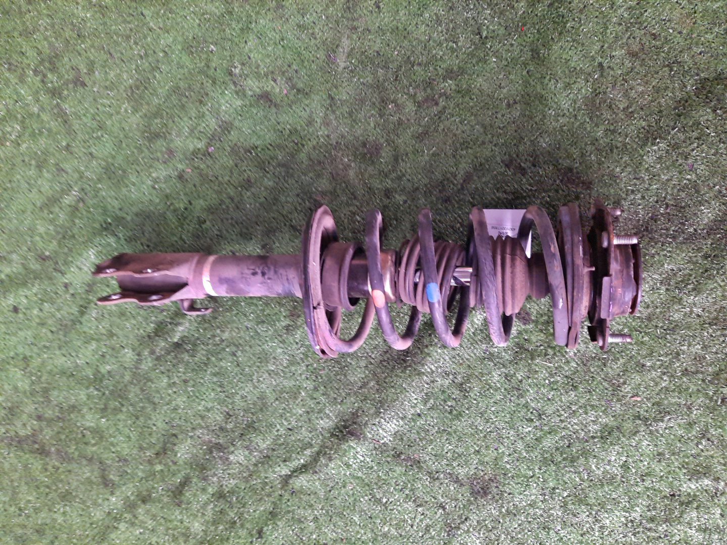 Стойка правая передняя TOYOTA CORSA, STARLET, TERCEL, COROLLA II, CYNOS EL43, EL41, EL51, EL53, NL50, NL40, EP82, EP91, NP90, NP80, EL44, EL54, EL52 5E-FE, 4E-FE, 1N-T, 1N 1 ракурс