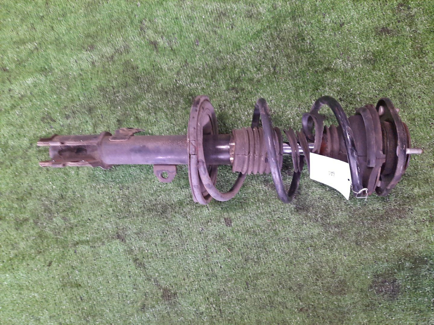 Стойка левая передняя TOYOTA COROLLA, PREMIO, COROLLA SPACIO, WISH, ALLION, COROLLA FIELDER, ALLEX, COROLLA RUNX, WILL VS, COROLLA AXIO ZZE124, NZE121, NZE120, ZZE122, NZE124, CE121, ZRT265, ZZT240, NZT240, ZRT260, ZZT245, NZT260, ZRT261, NZE121N, Z Стойка левая передняя TOYOTA COROLLA, PREMIO, COROLLA SPACIO, WISH, ALLION, COROLLA FIELDER, ALLEX, COROLLA RUNX, WILL VS, COROLLA AXIO ZZE124, NZE121, NZE120, ZZE122, NZE124, CE121, ZRT265, ZZT240, NZT240, ZRT260, ZZT245, NZT260, ZRT261, NZE121N, Z