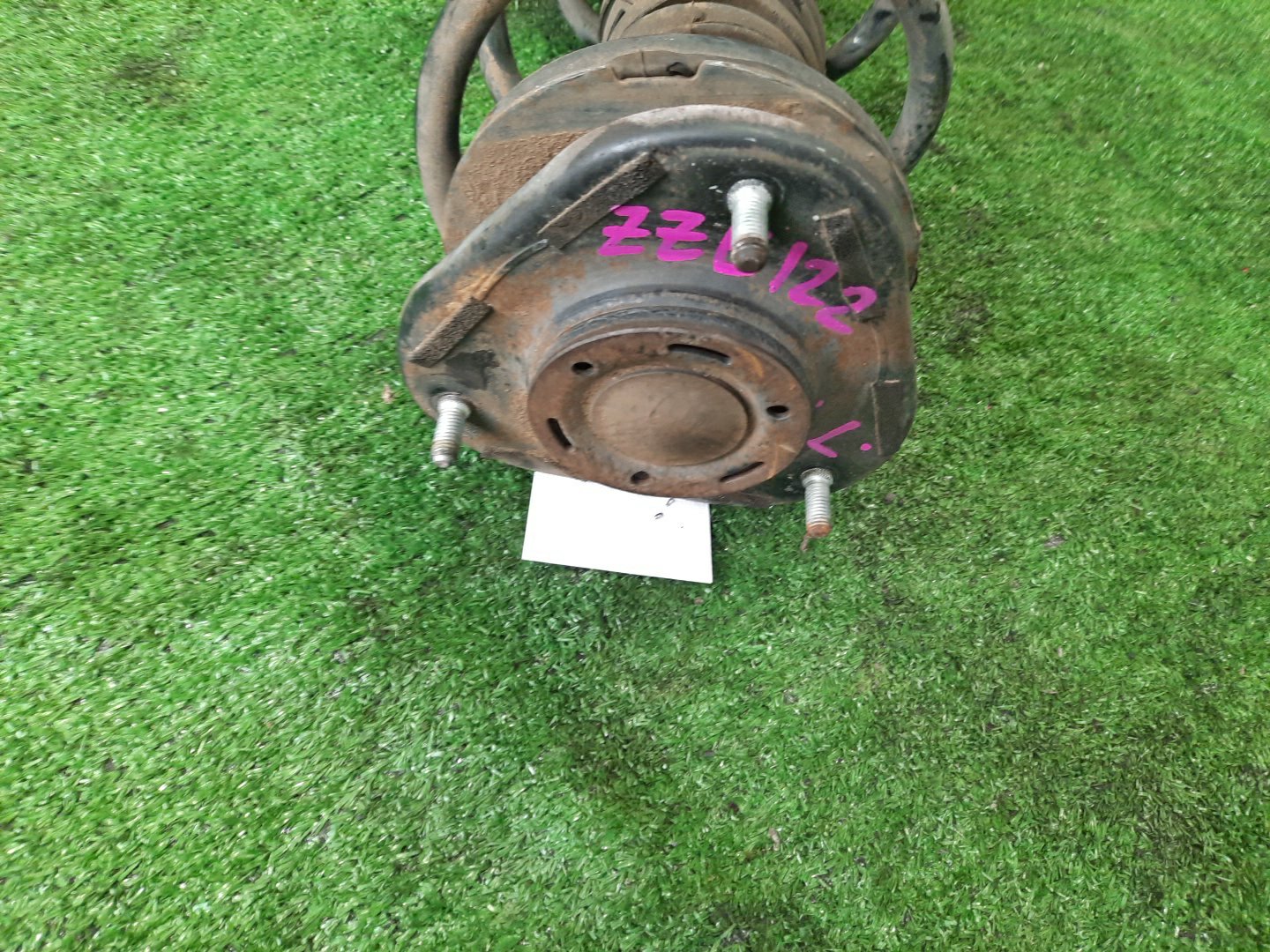 Стойка левая передняя TOYOTA COROLLA, PREMIO, COROLLA SPACIO, WISH, ALLION, COROLLA FIELDER, ALLEX, COROLLA RUNX, WILL VS, COROLLA  AXIO ZZE124, NZE121, NZE120, ZZE122, NZE124, CE121, ZRT265, ZZT240, NZT240, ZRT260, ZZT245, NZT260, ZRT261, NZE121N, Z