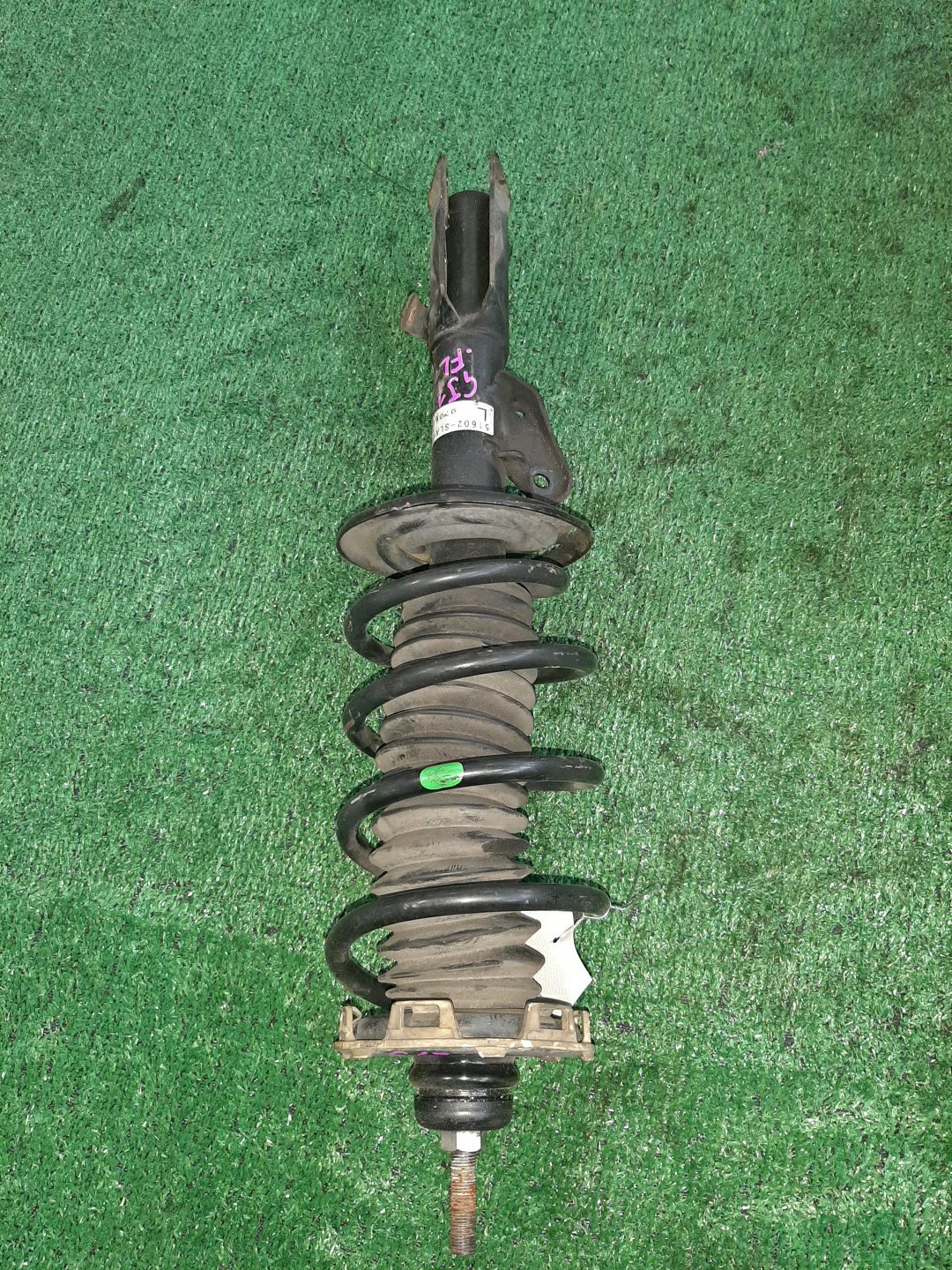 Стойка левая передняя HONDA PARTNER, AIRWAVE GJ3, GJ1 L15A 1 ракурс