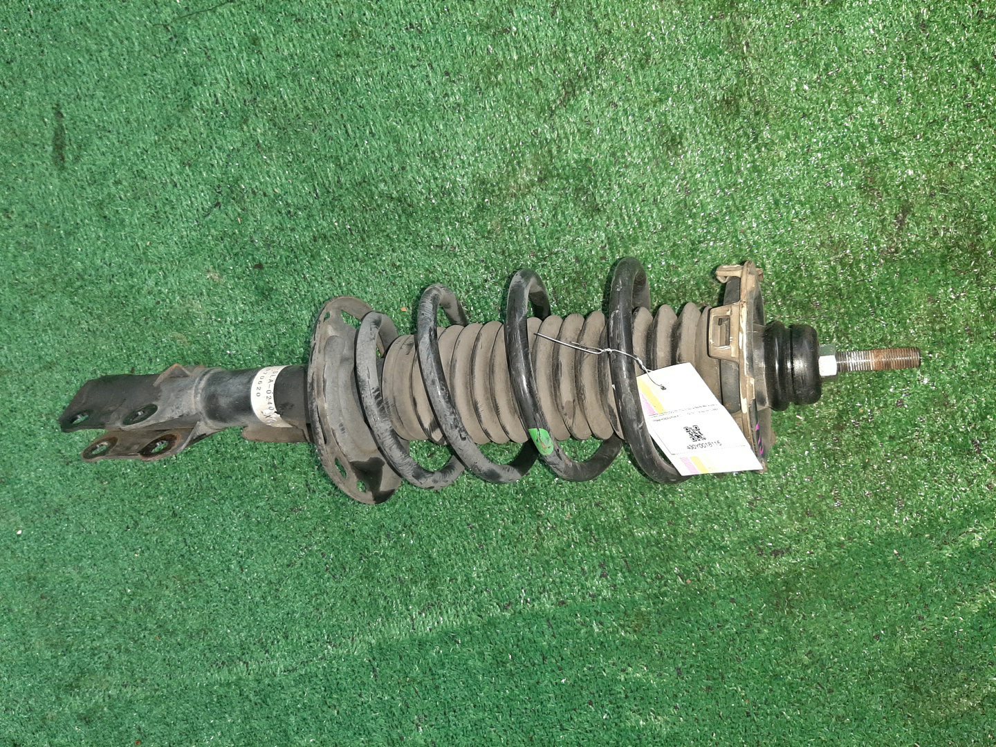 Стойка правая передняя HONDA PARTNER, AIRWAVE GJ3, GJ1 L15A 1 ракурс