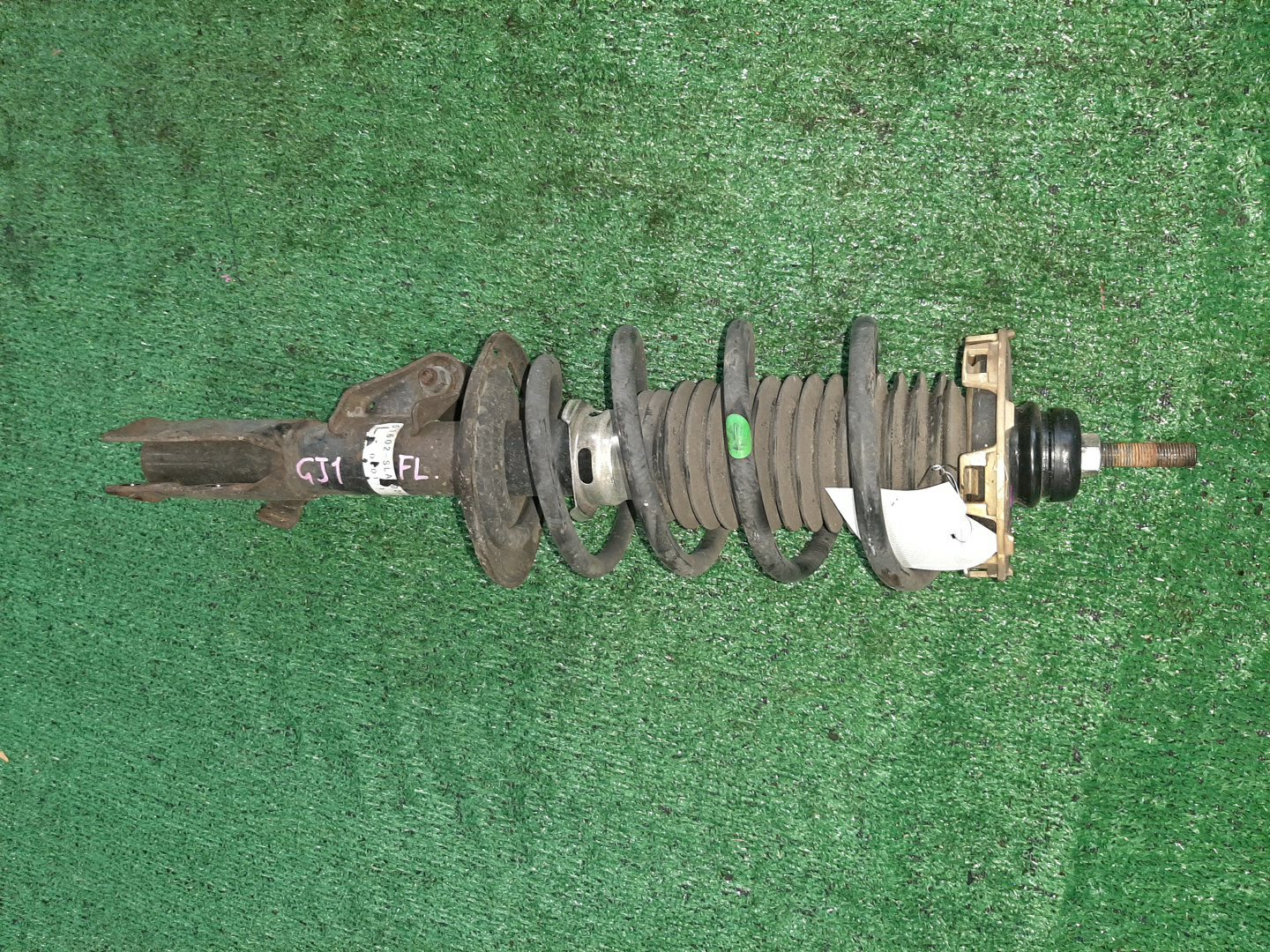 Стойка левая передняя HONDA PARTNER, AIRWAVE GJ3, GJ1 L15A 1 ракурс