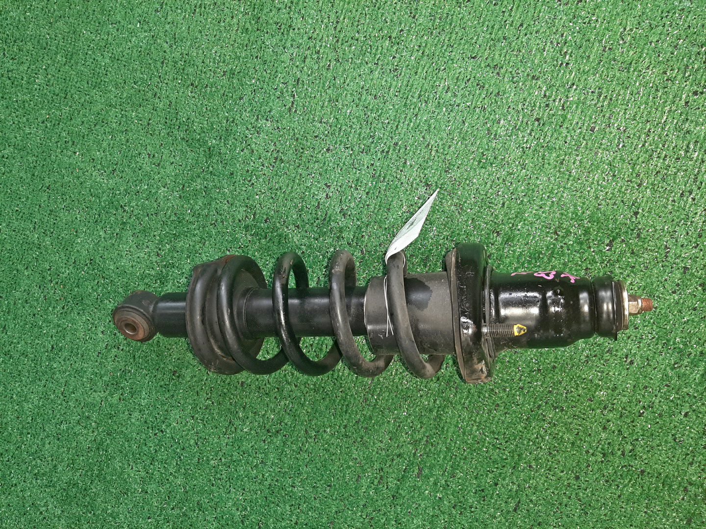 Стойка левая задняя HONDA CIVIC, CIVIC FERIO EU3, ES1, EU1, ES2, ES3, EU4, ES9, EU2, ET2 D17A, D15B, LDA 1 ракурс