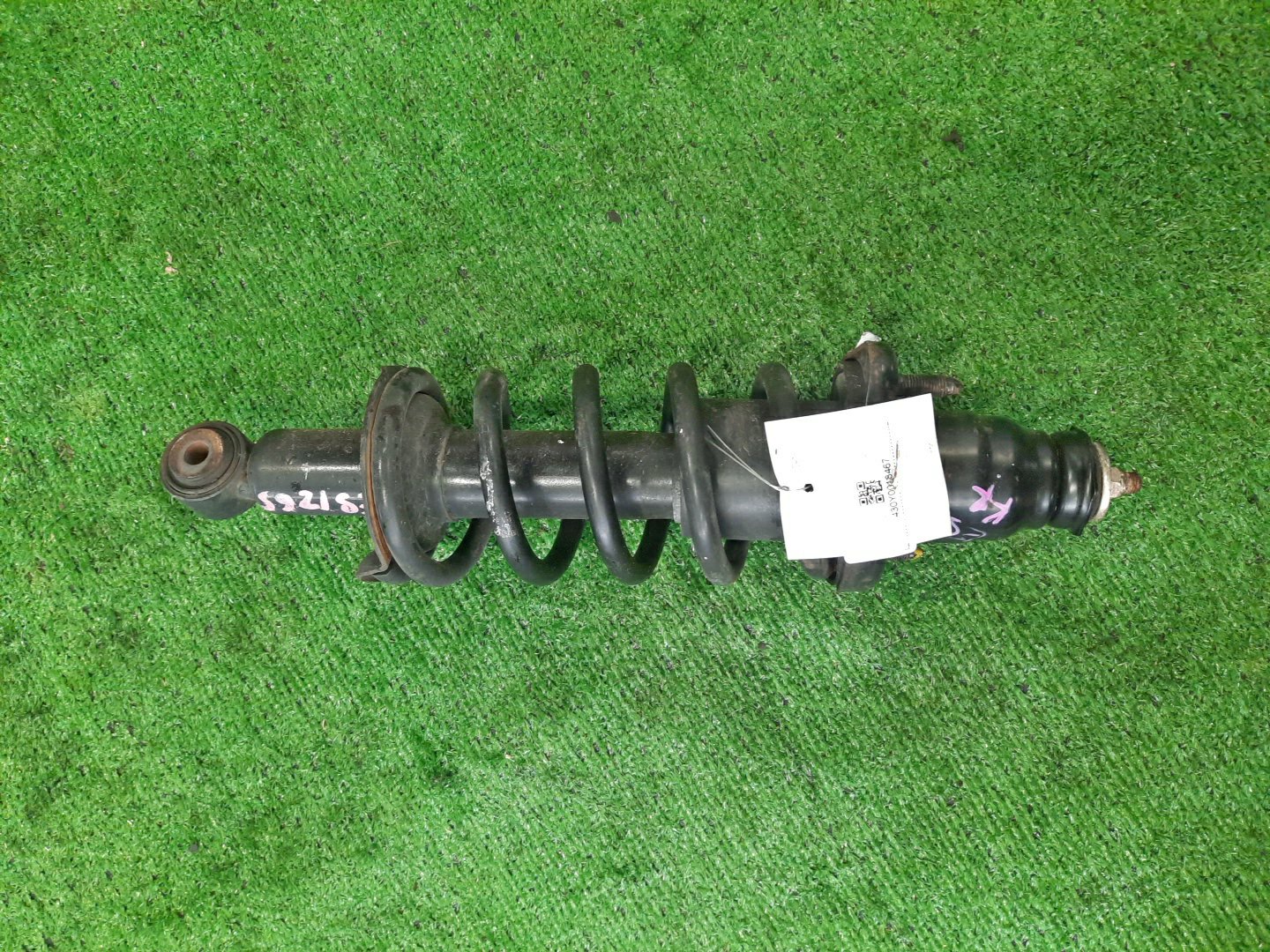 Стойка правая задняя HONDA CIVIC, CIVIC FERIO EU3, ES1, EU1, ES2, ES3, EU4, ES9, EU2, ET2 D17A, D15B, LDA 1 ракурс