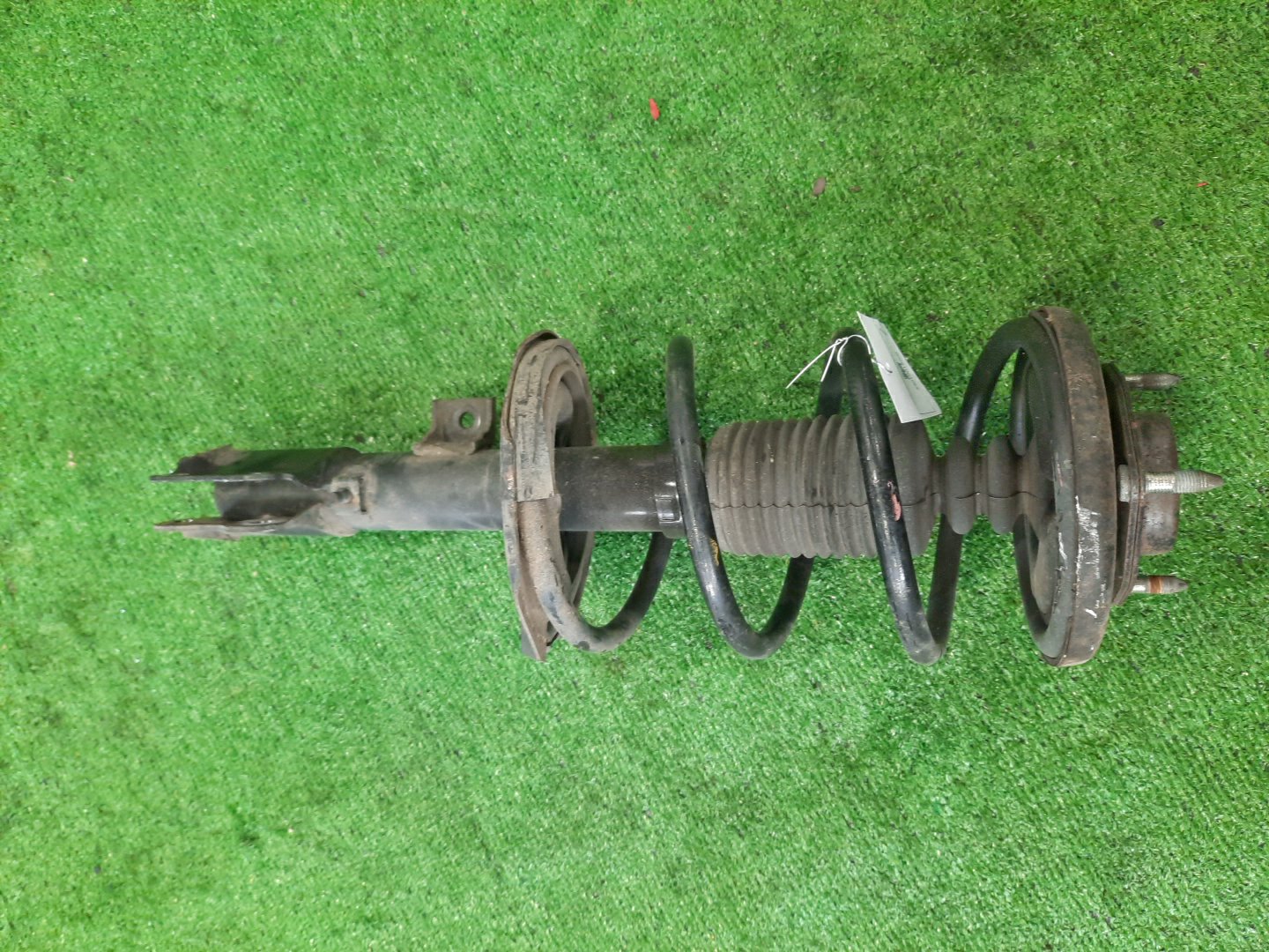 Стойка правая передняя  MITSUBISHI GALANT FORTIS CX6A, CX4A, CX3A, CY4A, CY3A, CY6A 4J10, 4B11, 4B10 1 ракурс