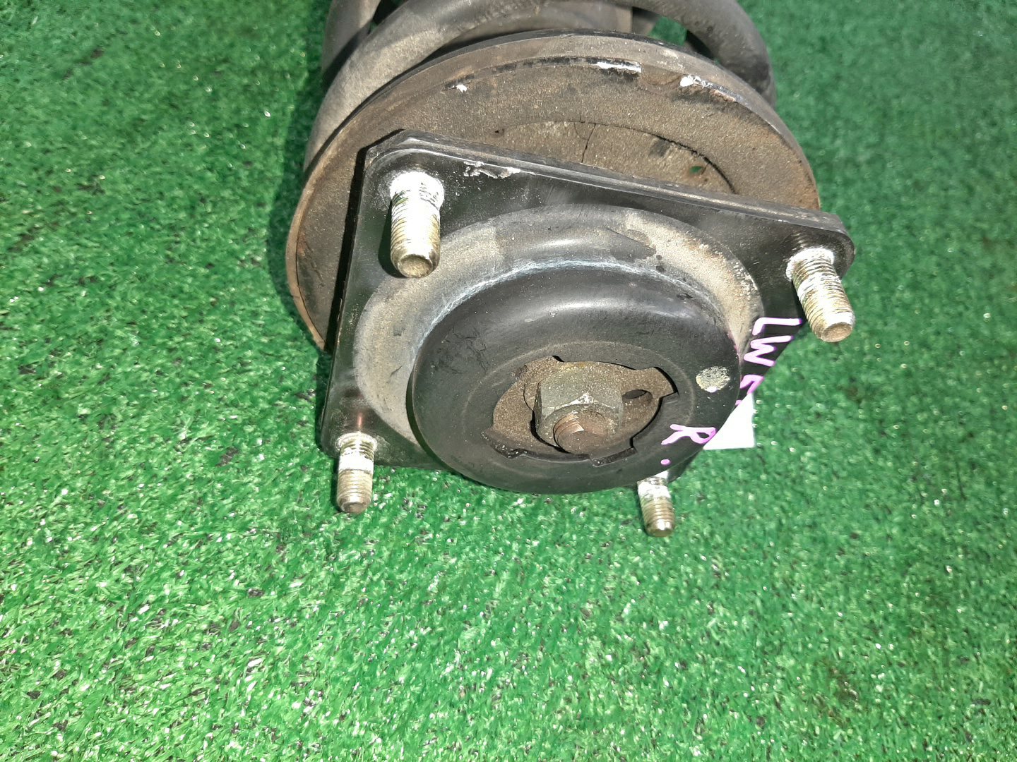 Стойка правая передняя MAZDA MPV LW3W, LW5W, LWEW, LWFW L3-VE, GY, FS-DE, AJ 2 ракурс