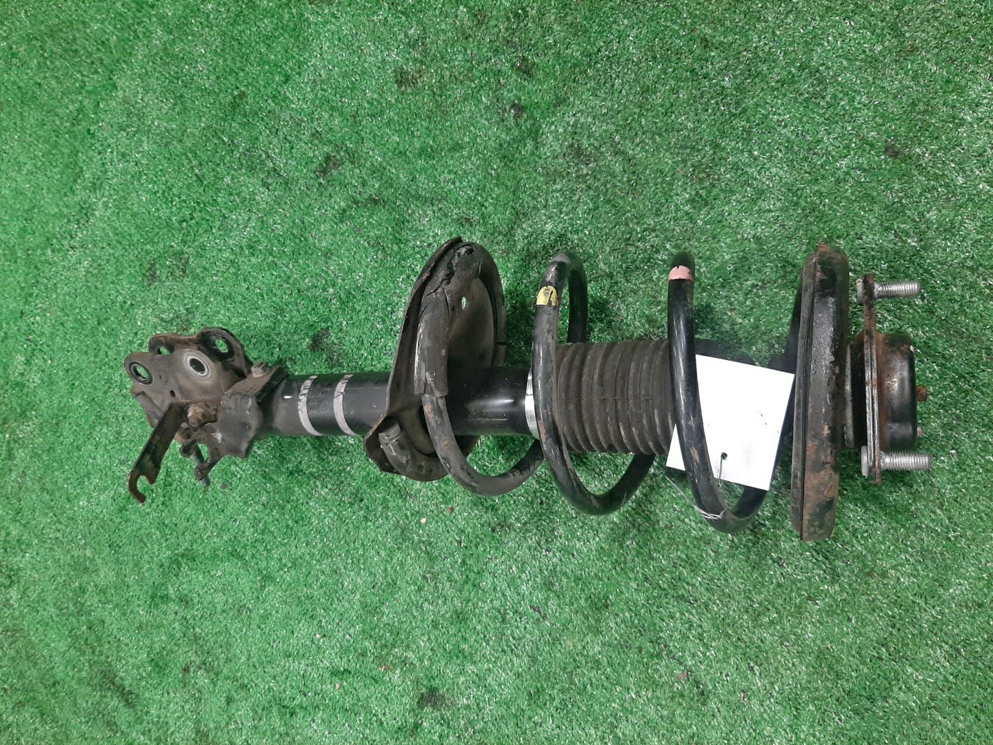 Стойка правая передняя  MITSUBISHI RVR, OUTLANDER GA4W, GA3W, GF8W, GF7W 4J10, 4B10, 4J11, 4J12 1 ракурс
