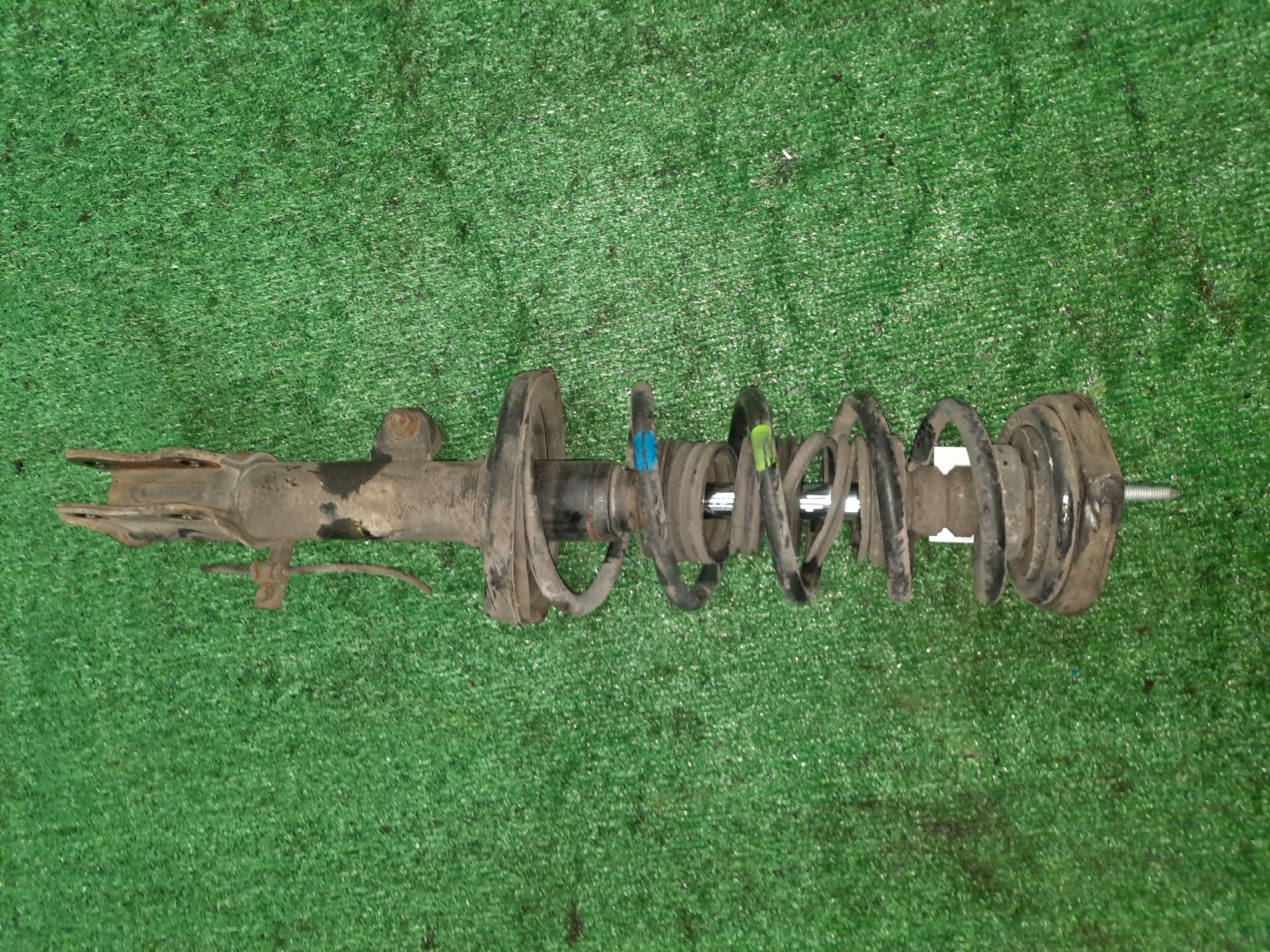 Стойка правая задняя TOYOTA CALDINA, CARINA, CORONA, CORONA PREMIO ST215W, ST215G, CT216, ST215, CT216G, ST195G, ST195, CT195, CT215 3S-GTE, 3S-FE, 3S-GE, 3C-TE, 2C, 2C-T 1 ракурс