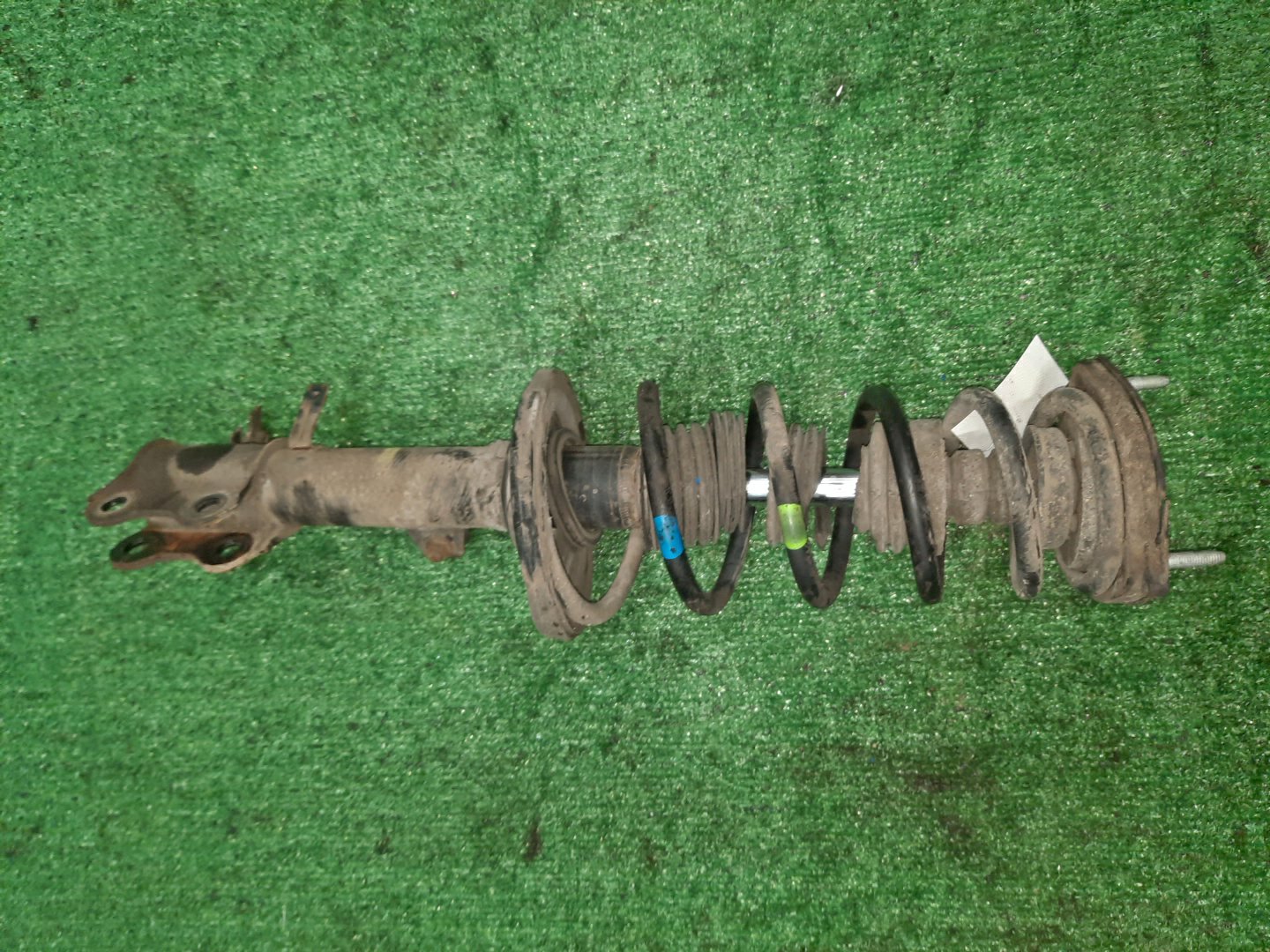 Стойка левая задняя TOYOTA CALDINA, CARINA, CORONA, CORONA PREMIO ST215W, ST215G, CT216, ST215, CT216G, ST195G, ST195, CT195, CT215 3S-GTE, 3S-FE, 3S-GE, 3C-TE, 2C, 2C-T 1 ракурс