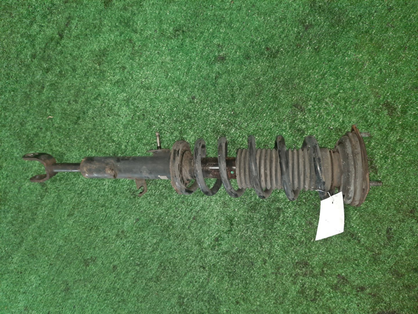 Стойка правая передняя NISSAN SKYLINE, STAGEA, FAIRLADY Z PV35, V35, HV35, CPV35, M35, HM35, PM35, Z33 VQ35DE, VQ25DD, VQ30DD 1 ракурс