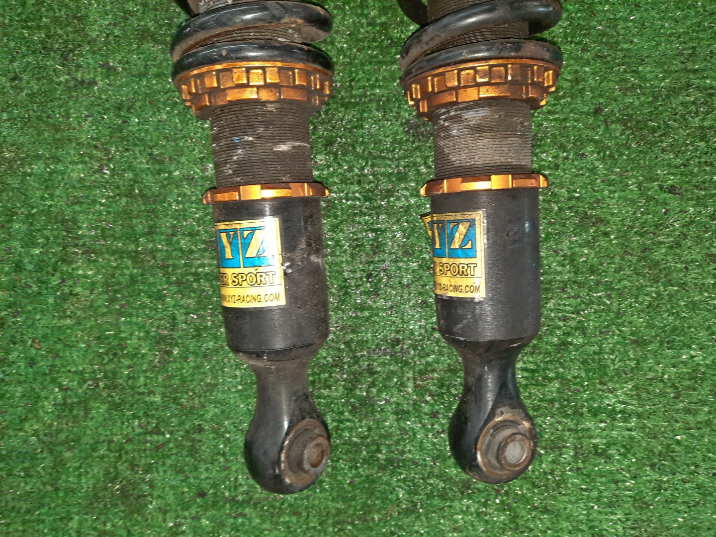 Стойка левая задняя MITSUBISHI AIRTREK CU2W 4G63T 3 ракурс