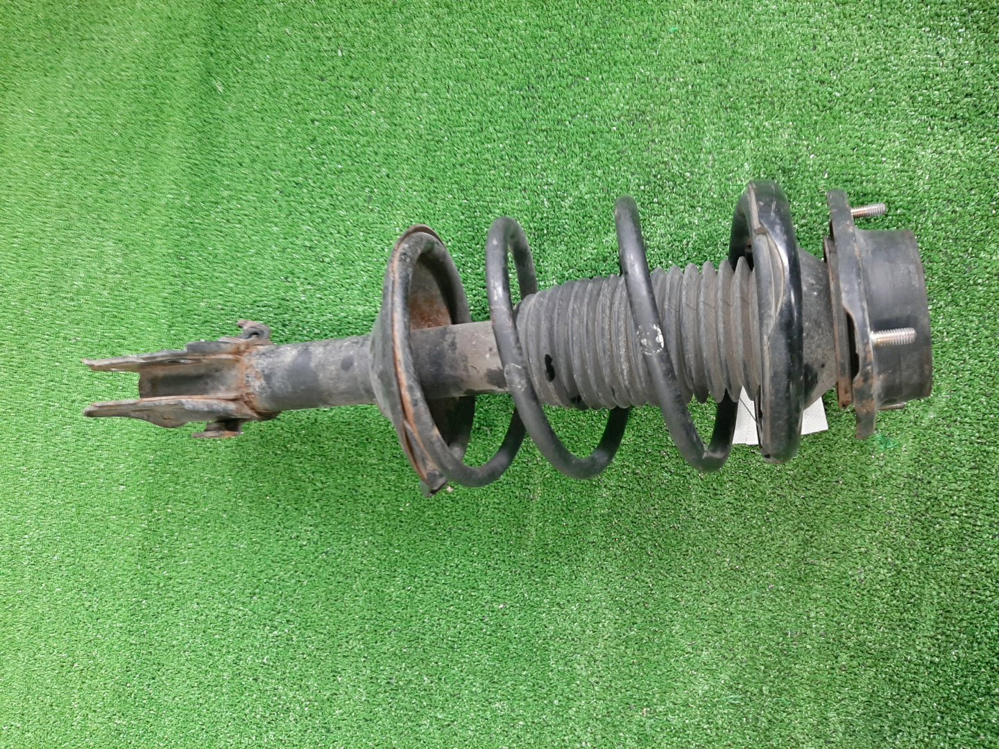 Стойка правая передняя SUBARU IMPREZA GDD, GG2, GG9, GGD, GG3, GGC, GD3, GD2, GD9 EL15, EJ15E, EJ20DE 1 ракурс