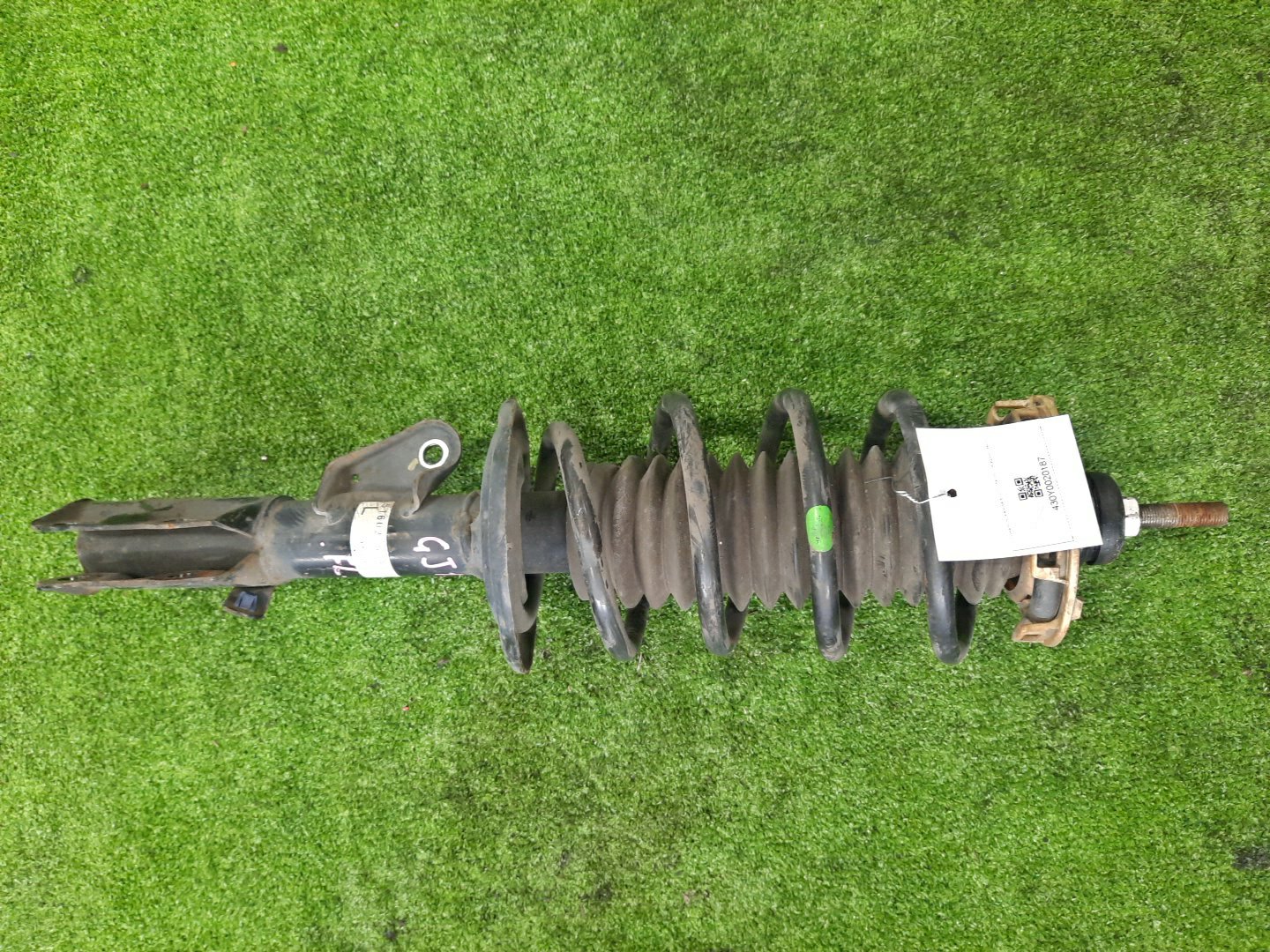 Стойка левая передняя HONDA PARTNER, AIRWAVE GJ3, GJ1 L15A 1 ракурс