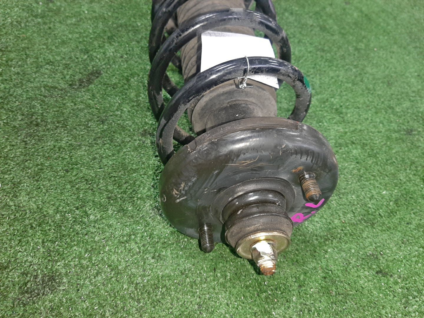 Стойка правая задняя HONDA SABER, AVANCIER, INSPIRE UA4, TA1, TA3, TA2, TA4, UA5 J25A, F23A, J30A, J32A 2 ракурс