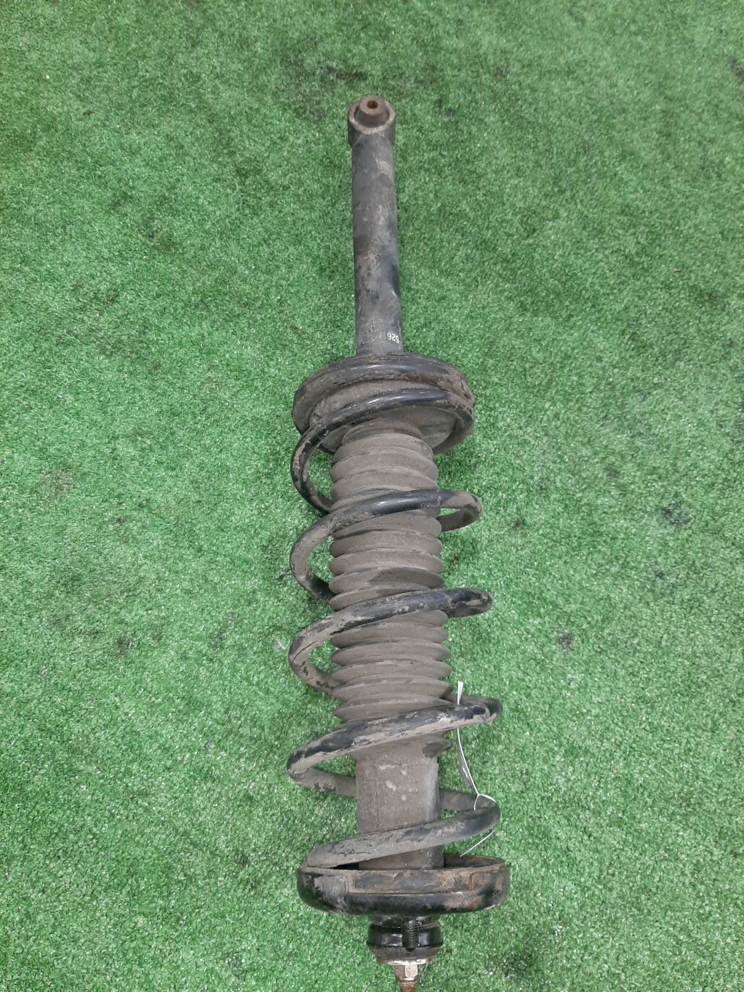 Стойка правая задняя HONDA SABER, AVANCIER, INSPIRE UA4, TA1, TA3, TA2, TA4, UA5 J25A, F23A, J30A, J32A 1 ракурс