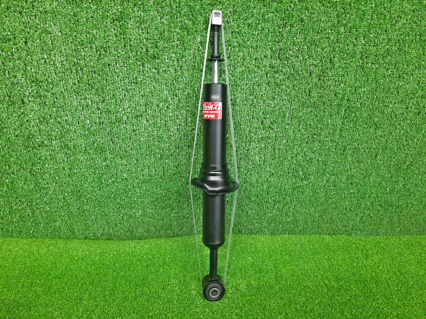 Стойка передняя TOYOTA HILUX SURF TRN215W 2TR-FE 341340 1 ракурс