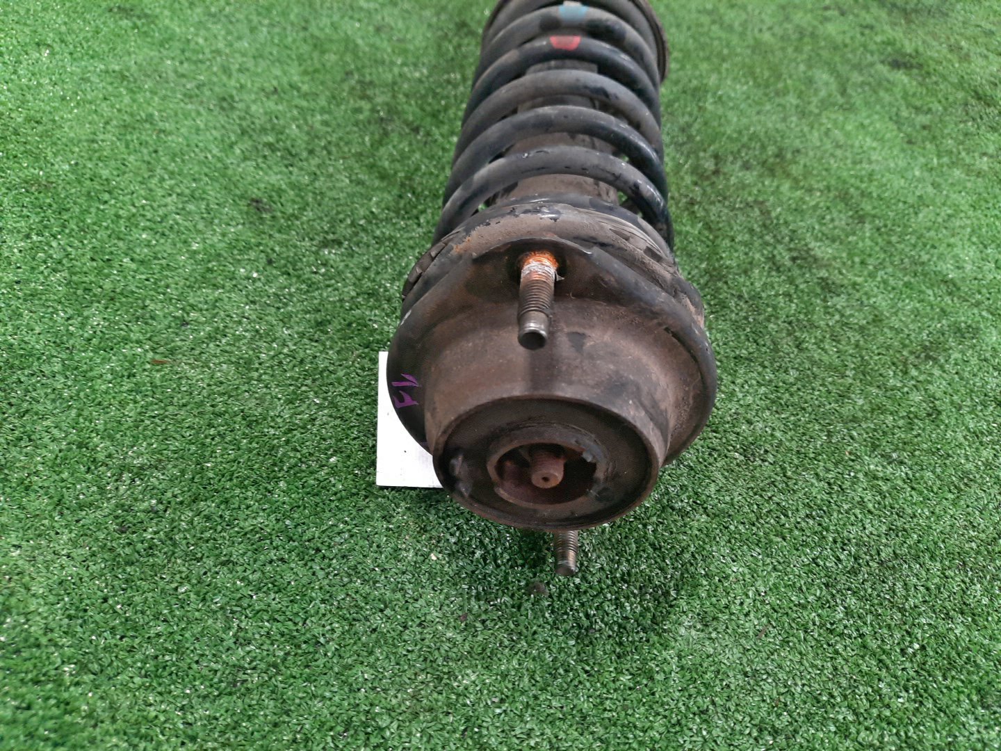 Стойка левая передняя MAZDA DEMIO DW3W, DW5W B3E, B3ME, B3, B5E, B5ME, B5 2 ракурс