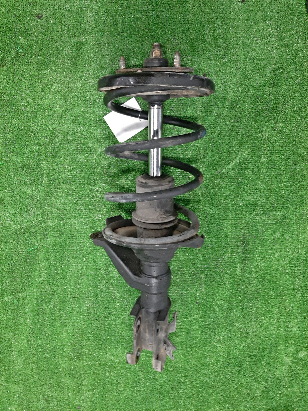 Стойка правая передняя HONDA STREAM RN2, RN1, RN3, RN4, RN5 D17A, K20A, K20B 1 ракурс