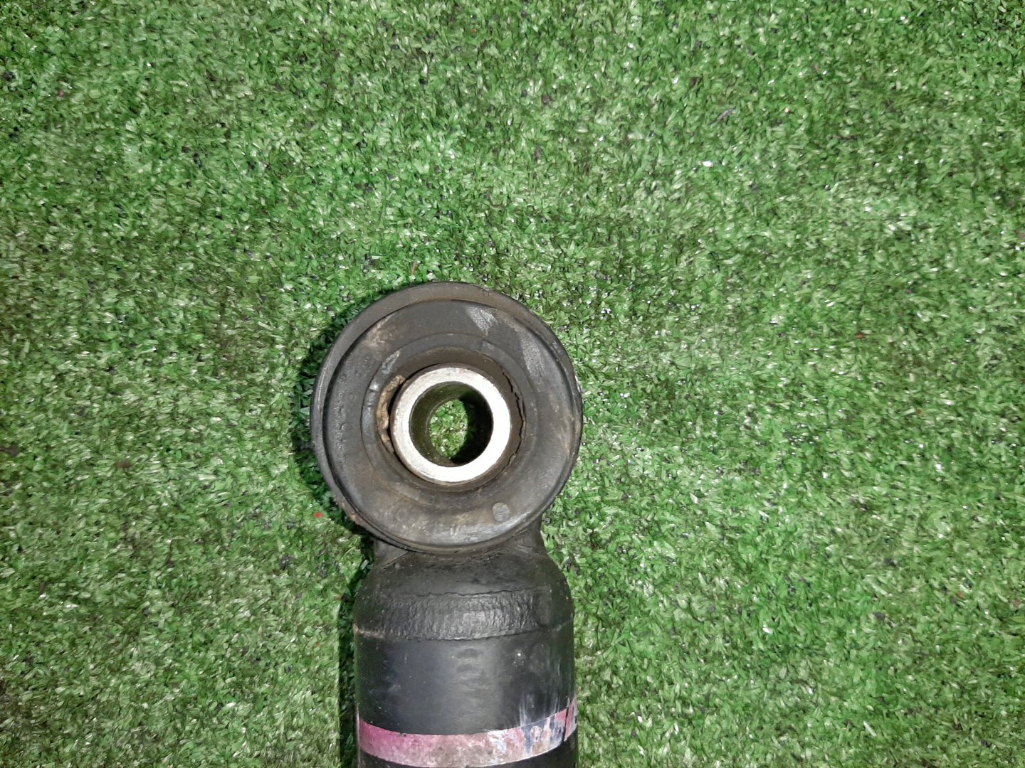 Стойка правая передняя TOYOTA ARISTO JZS160, JZS161 2JZ-GE, 2JZ-GTE 3 ракурс