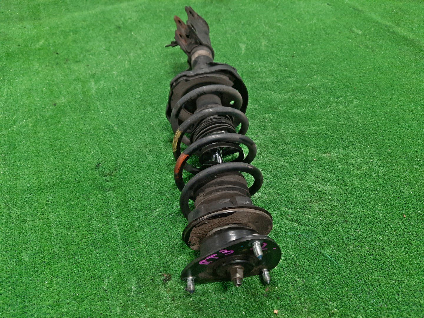 Стойка левая передняя HONDA CROSSROAD RT2, RT1, RT3, RT4 R20A 2 ракурс