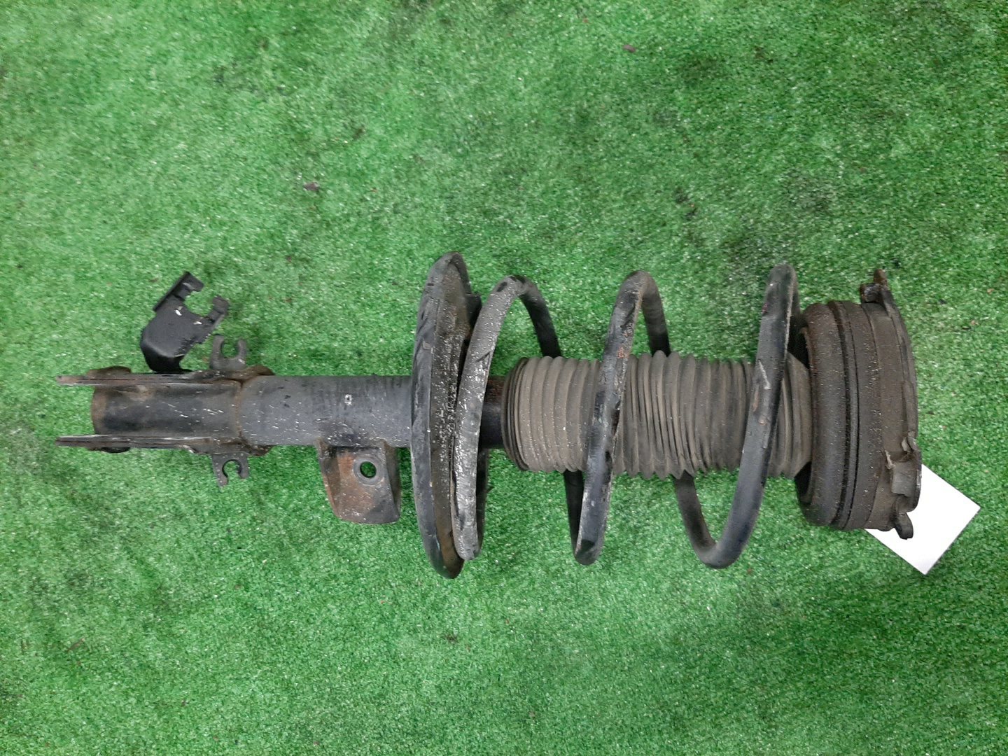 Стойка левая передняя NISSAN TEANA TNJ32, PJ32, J32 QR25DE, VQ35DE, VQ25DE 1 ракурс