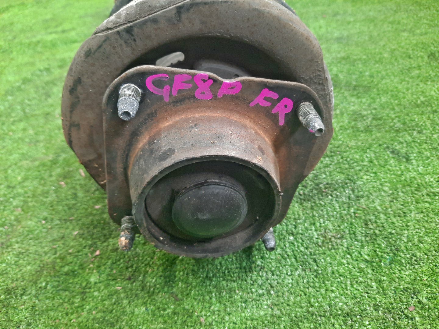 Стойка правая передняя MAZDA CAPELLA GF8P, GWEW, GW8W, GWER, GWFW, GFEP, GW5R, GFFP, GFER FP-DE, FS-ZE, FS-DE, RF-T, RF, KL-ZE 2 ракурс