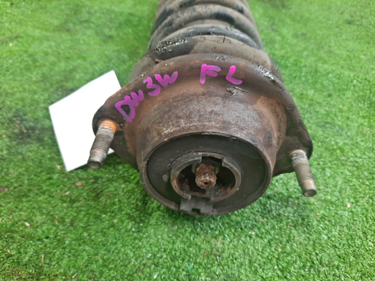Стойка левая передняя MAZDA DEMIO DW3W, DW5W B3E, B3ME, B3, B5E, B5ME, B5 2 ракурс