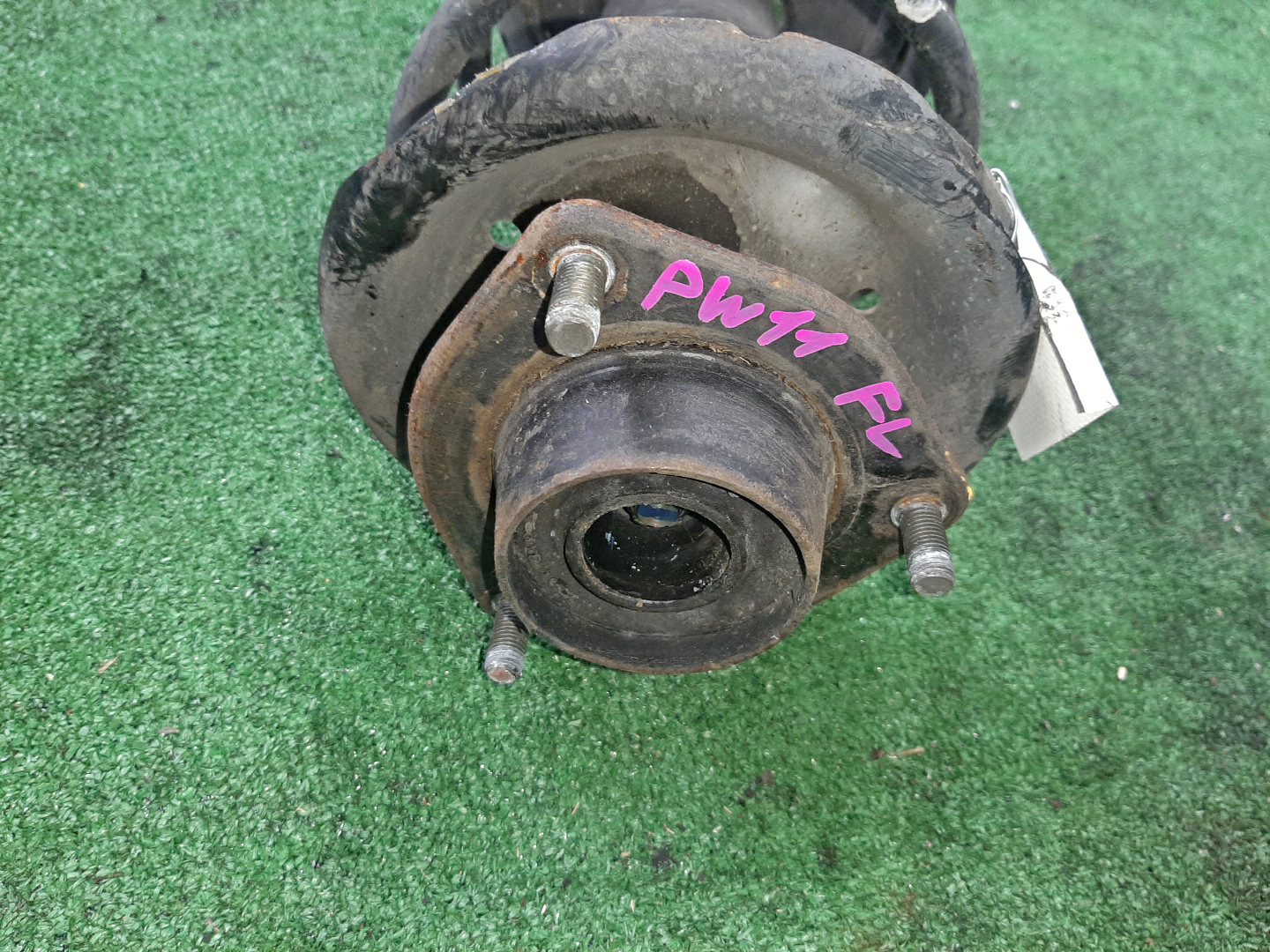 Стойка левая передняя NISSAN AVENIR, EXPERT W11, PNW11, PW11, RNW11, RW11, VENW11, VEW11, VW11, VNW11 QG18DE, SR20DE, QR20DE, YD22DD 2 ракурс