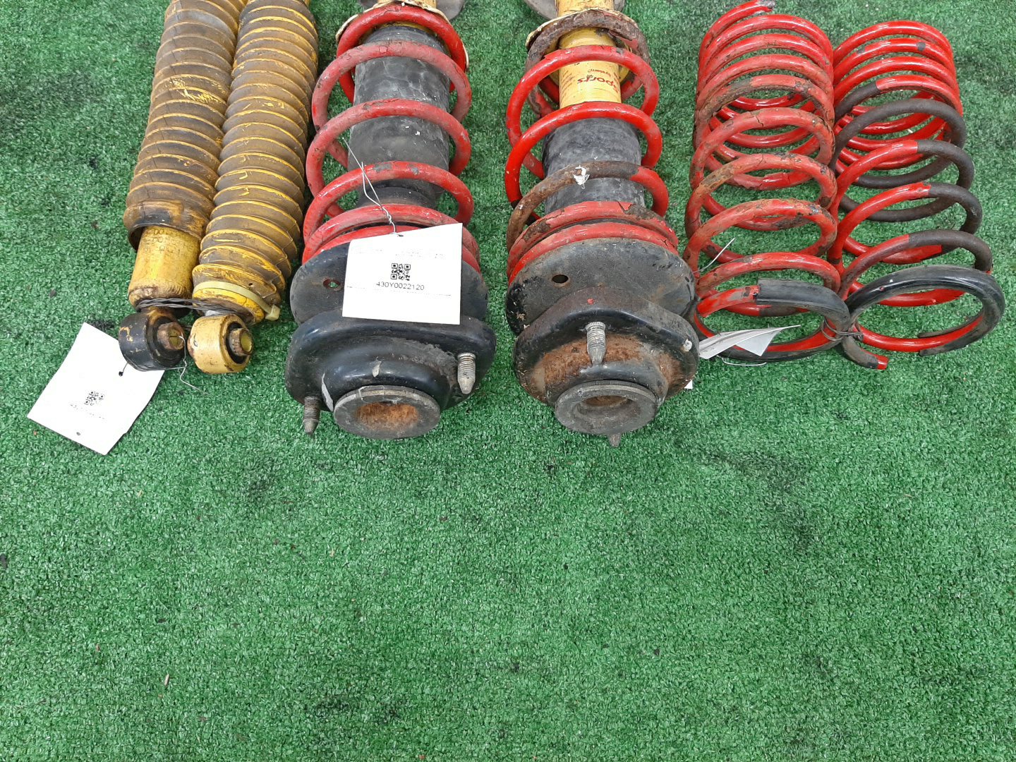 Стойка левая передняя MITSUBISHI TOPPO BJ H41A 4A30T 2 ракурс